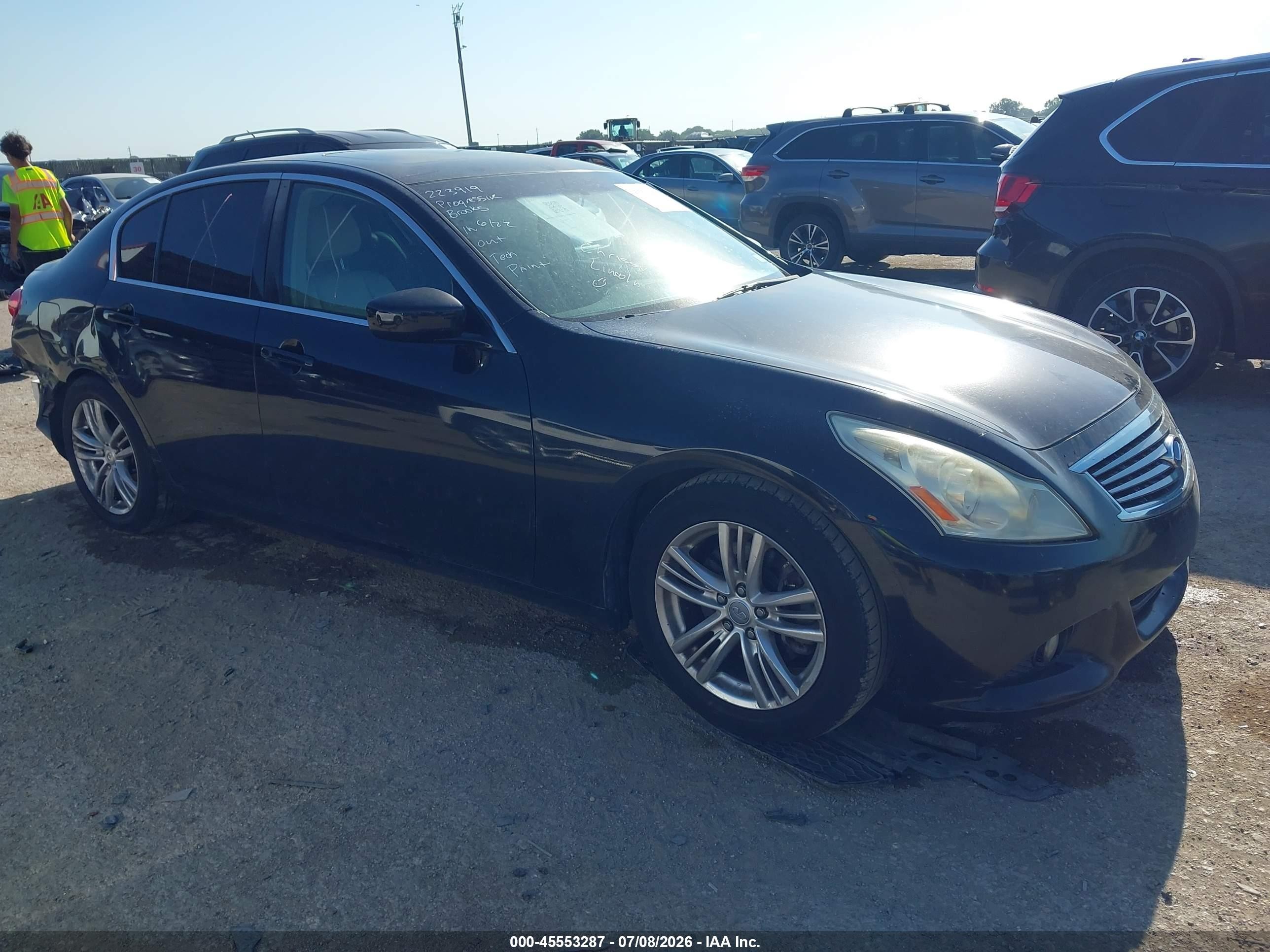 2012 Infiniti G37 Journey, VIN JN1CV6AP0CM935032 — Зад