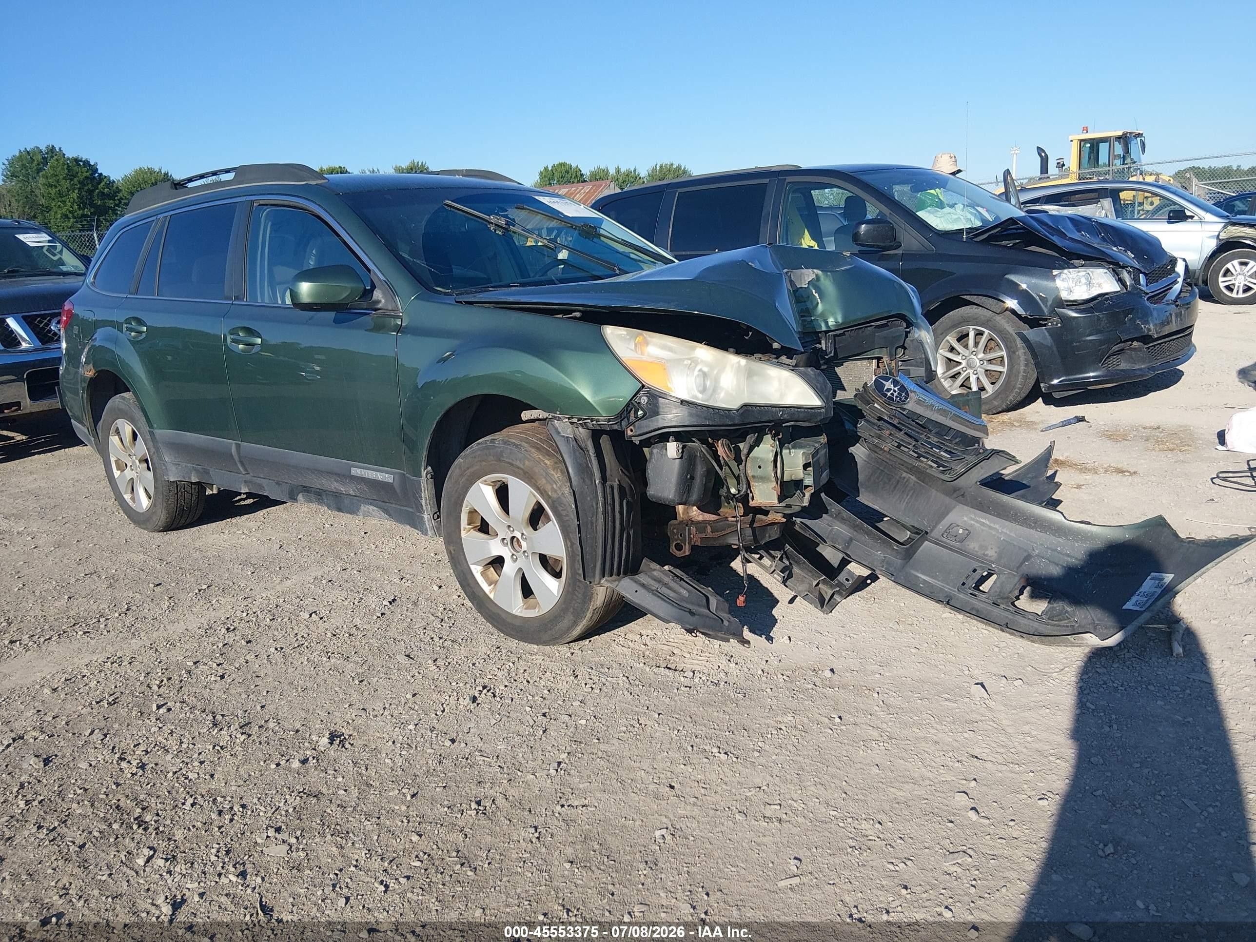2011 Subaru Outback Premium, VIN 4S4BRBCC4B3353323 — Front end