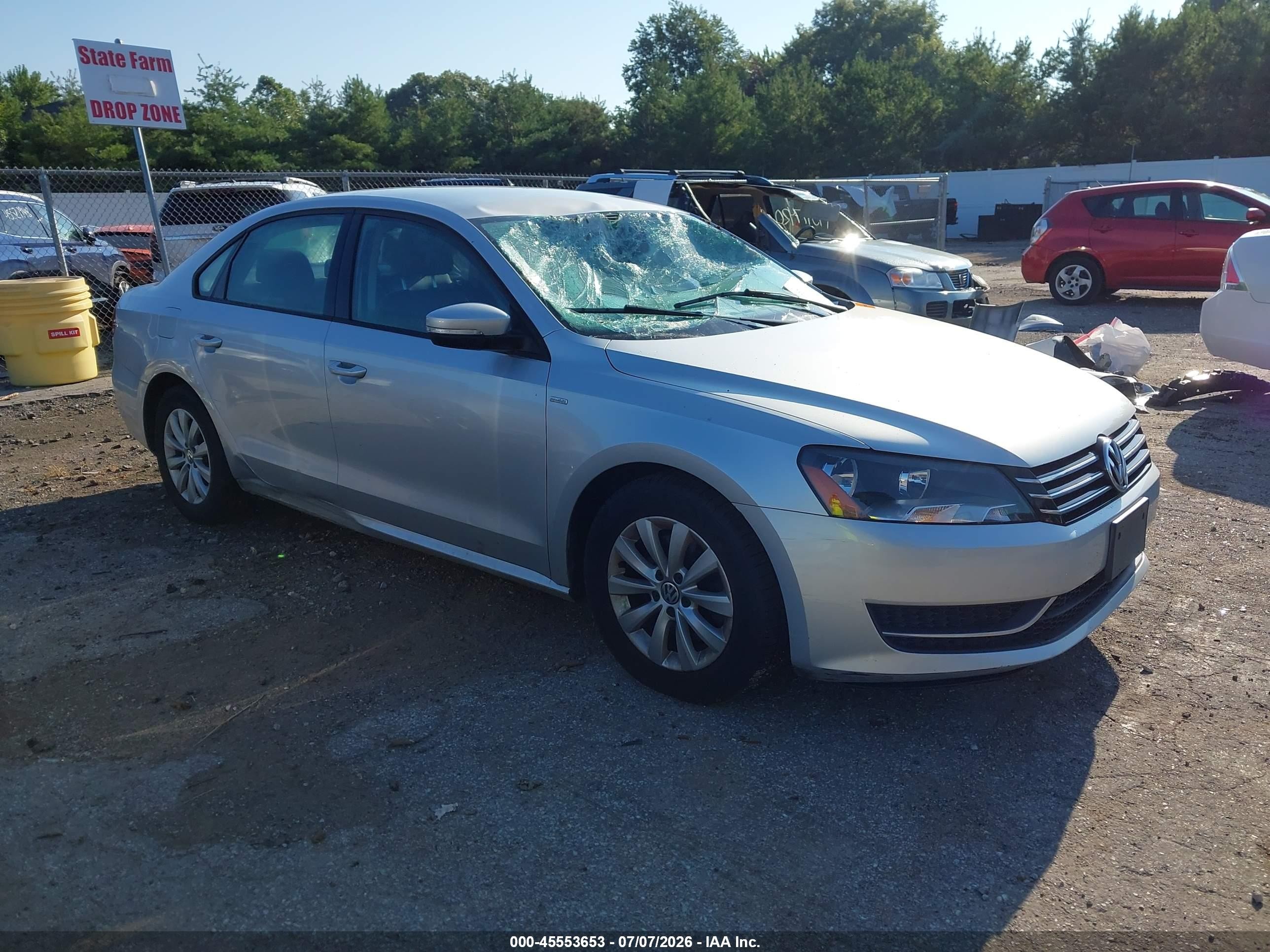 2015 Volkswagen Passat S, VIN 1VWAT7A35FC005843 — Storm