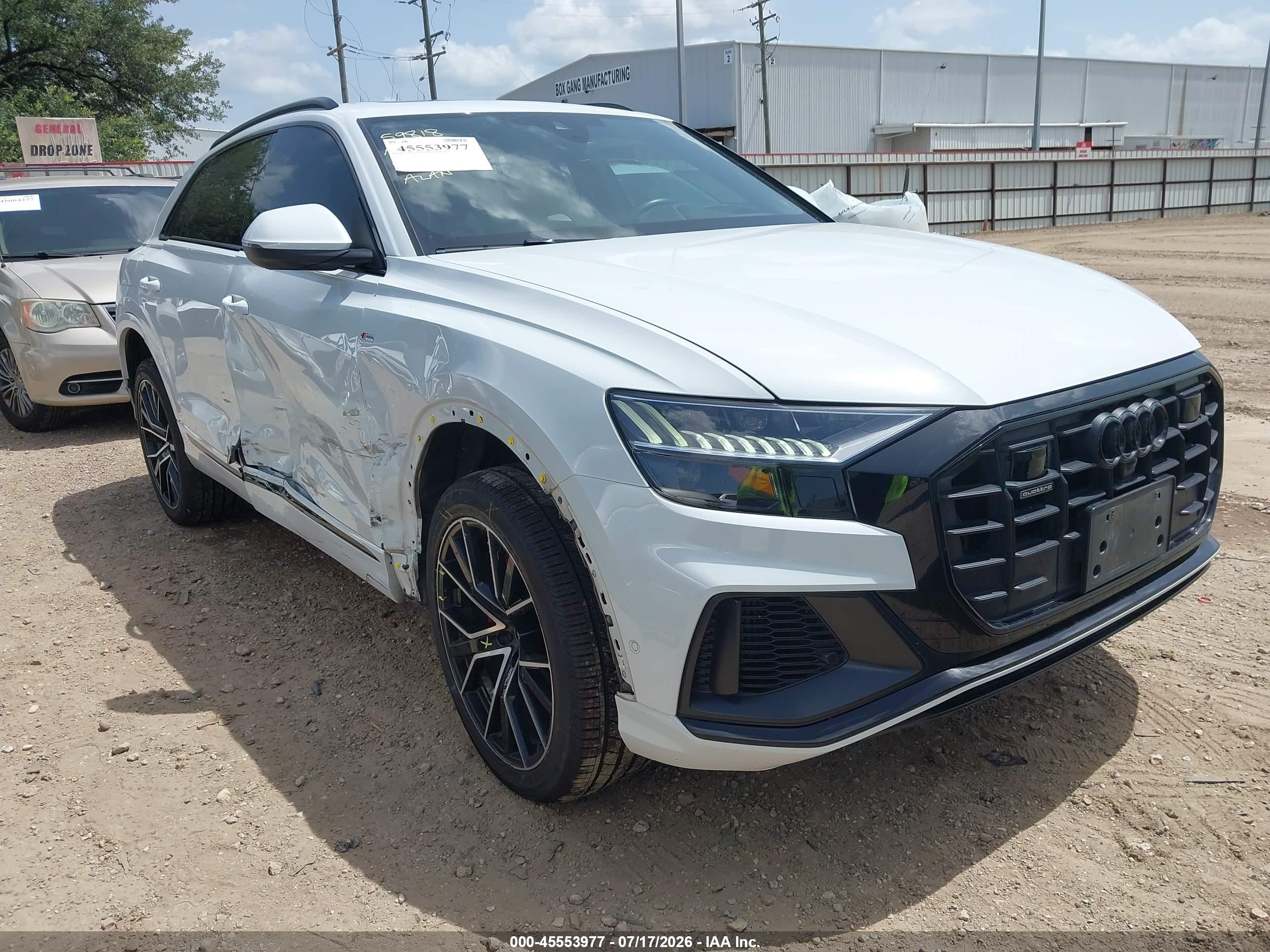 2021 Audi Q8 Prestige, VIN WA1FVAF10MD035759 — Side