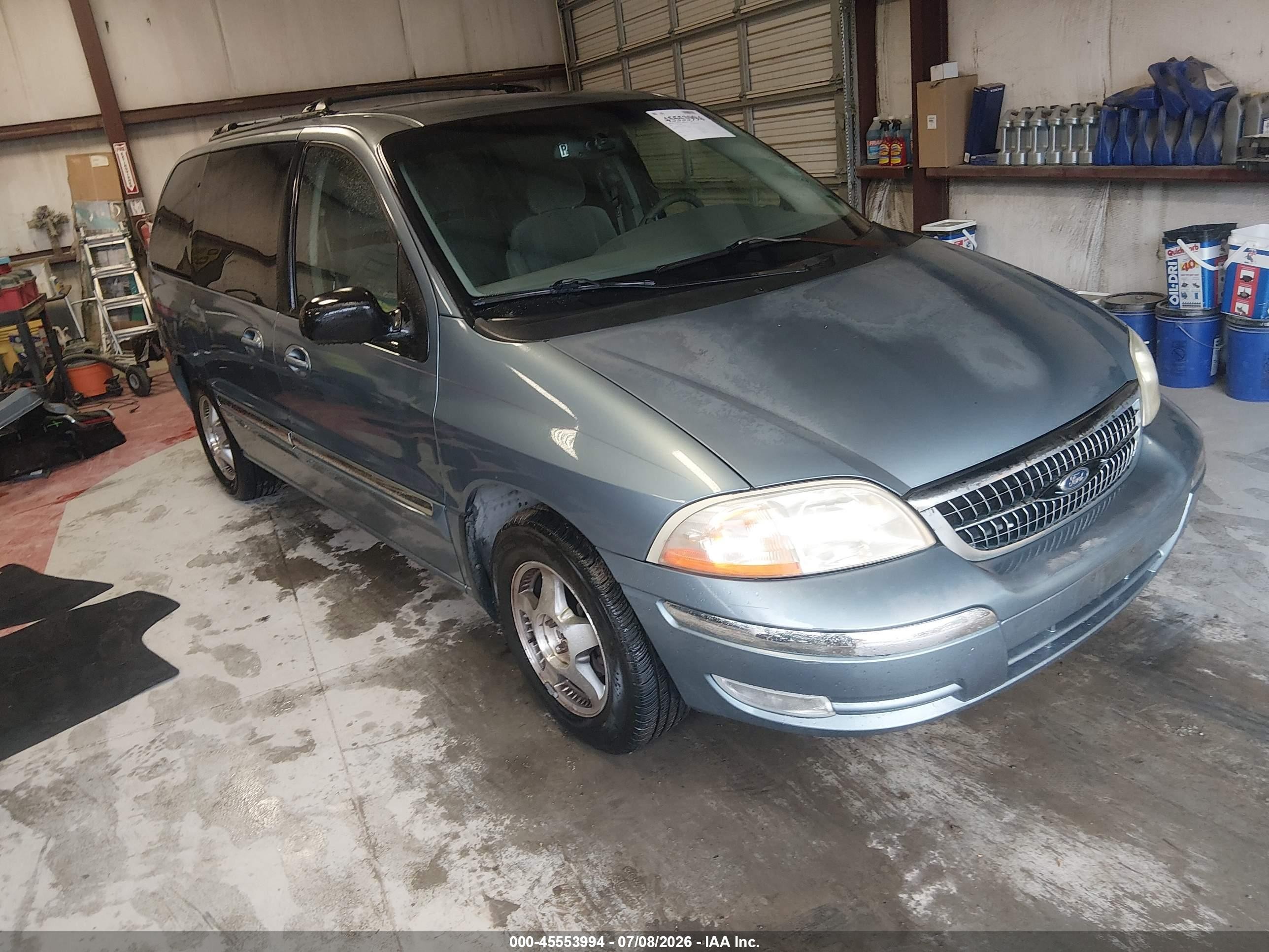 2000 Ford Windstar SE, VIN 2FMDA5245YBA83278 — Normal wear