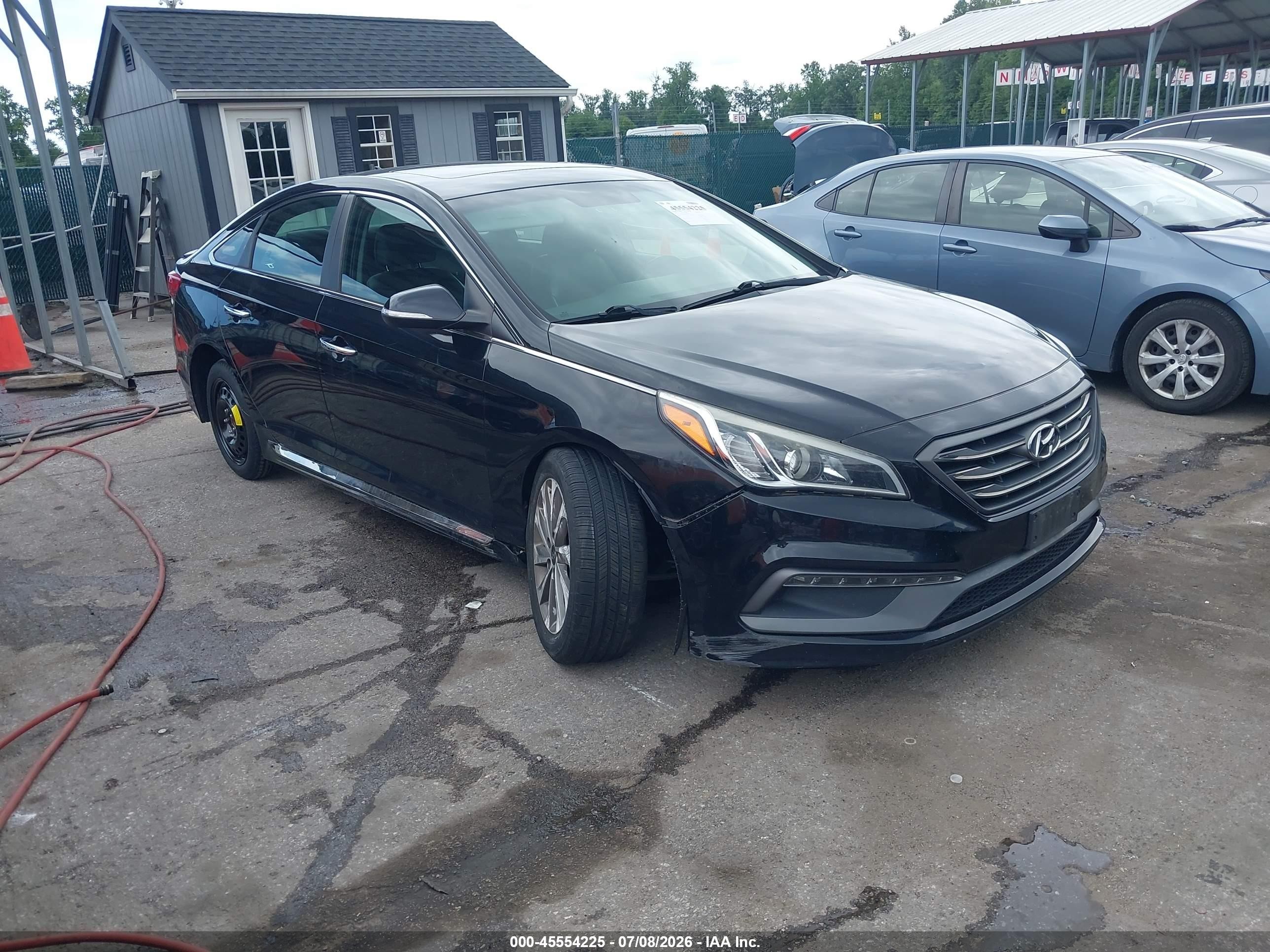 2017 Hyundai Sonata Sport, VIN 5NPE34AF6HH540040 — Side