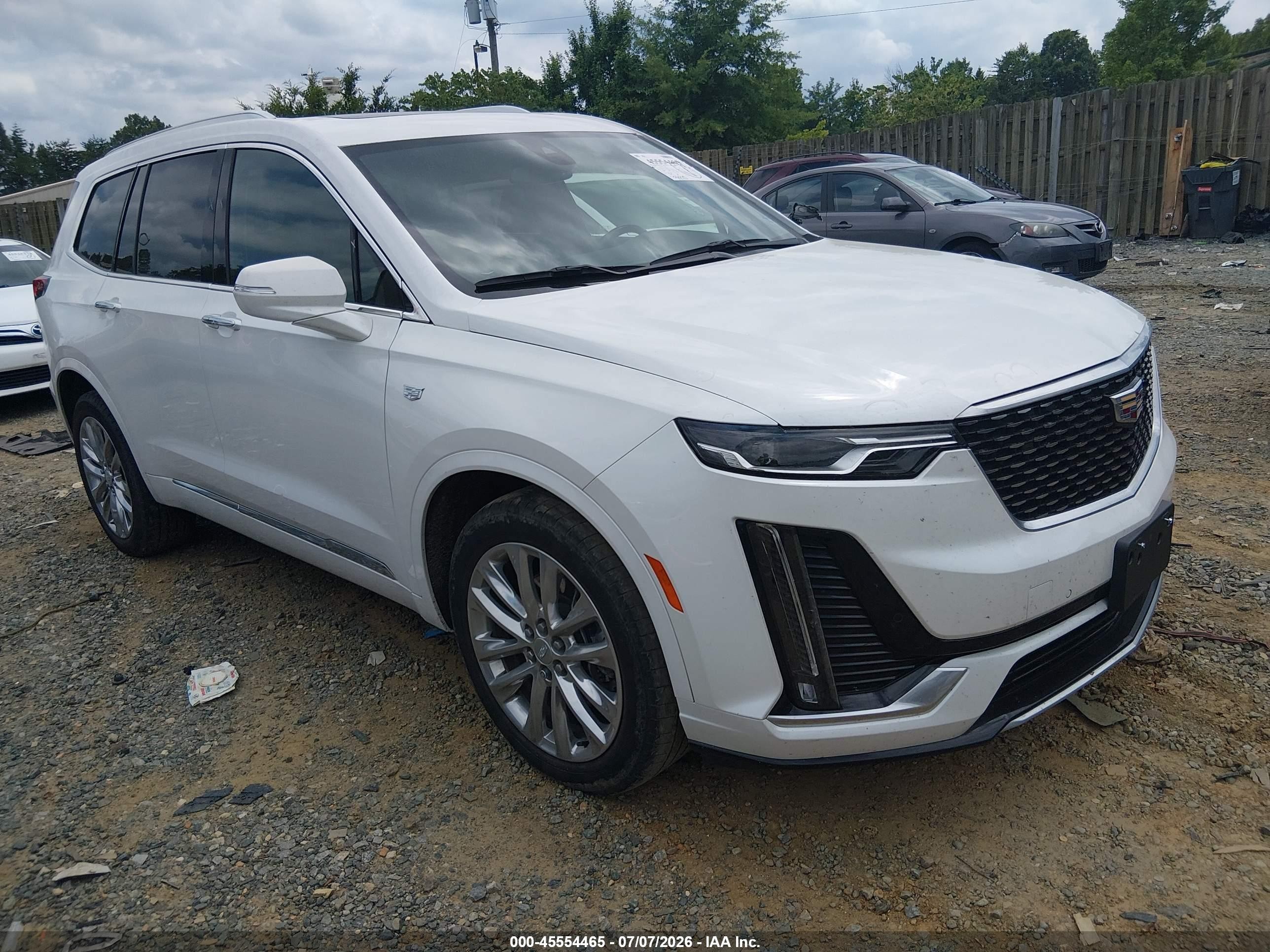 2023 Cadillac XT6 AWD Premium Luxury, VIN 1GYKPDRS9PZ153671 — Side