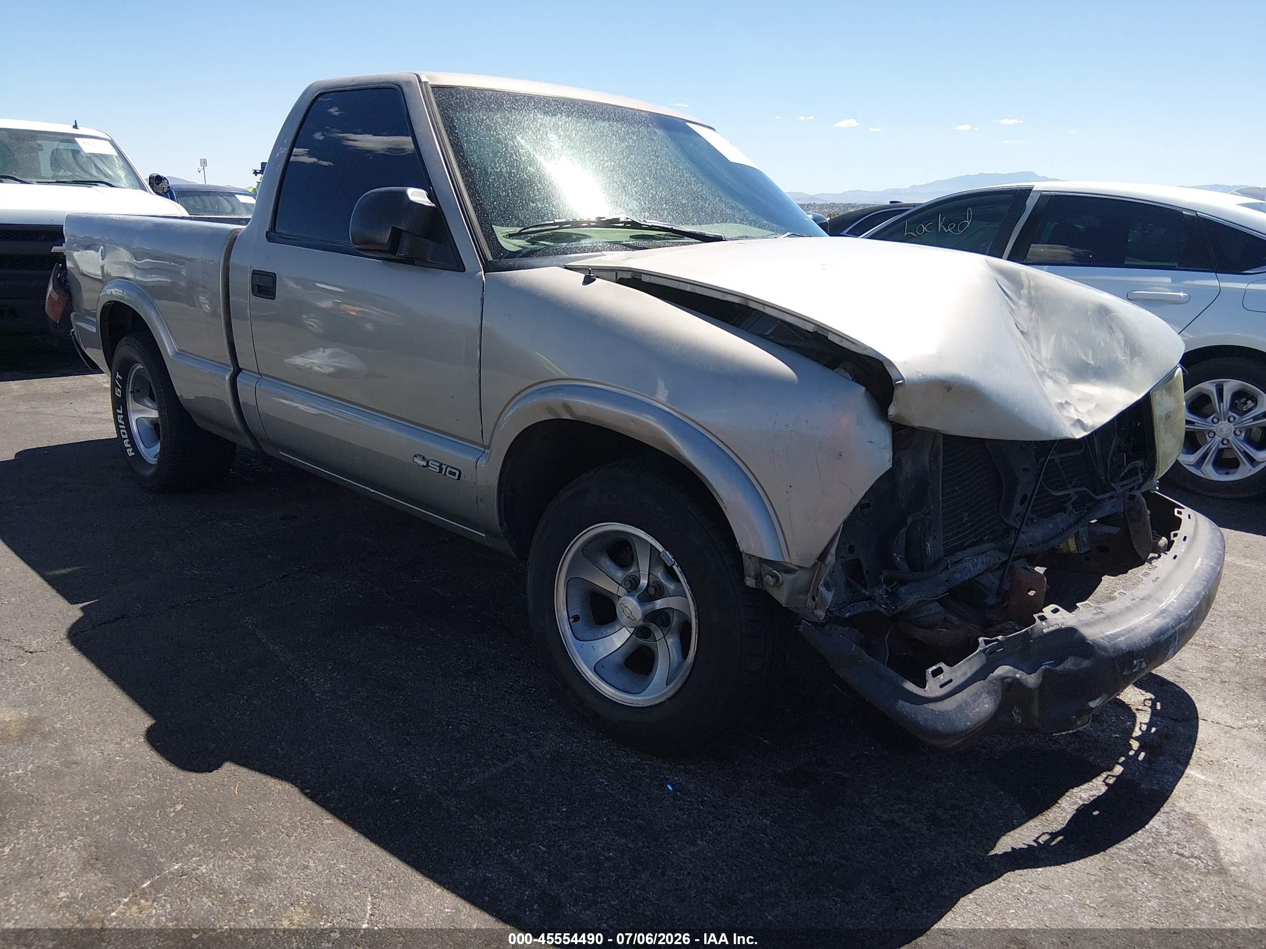2001 Chevrolet S-10 LS, VIN 1GCCS145318194903 — Повреждение рамы