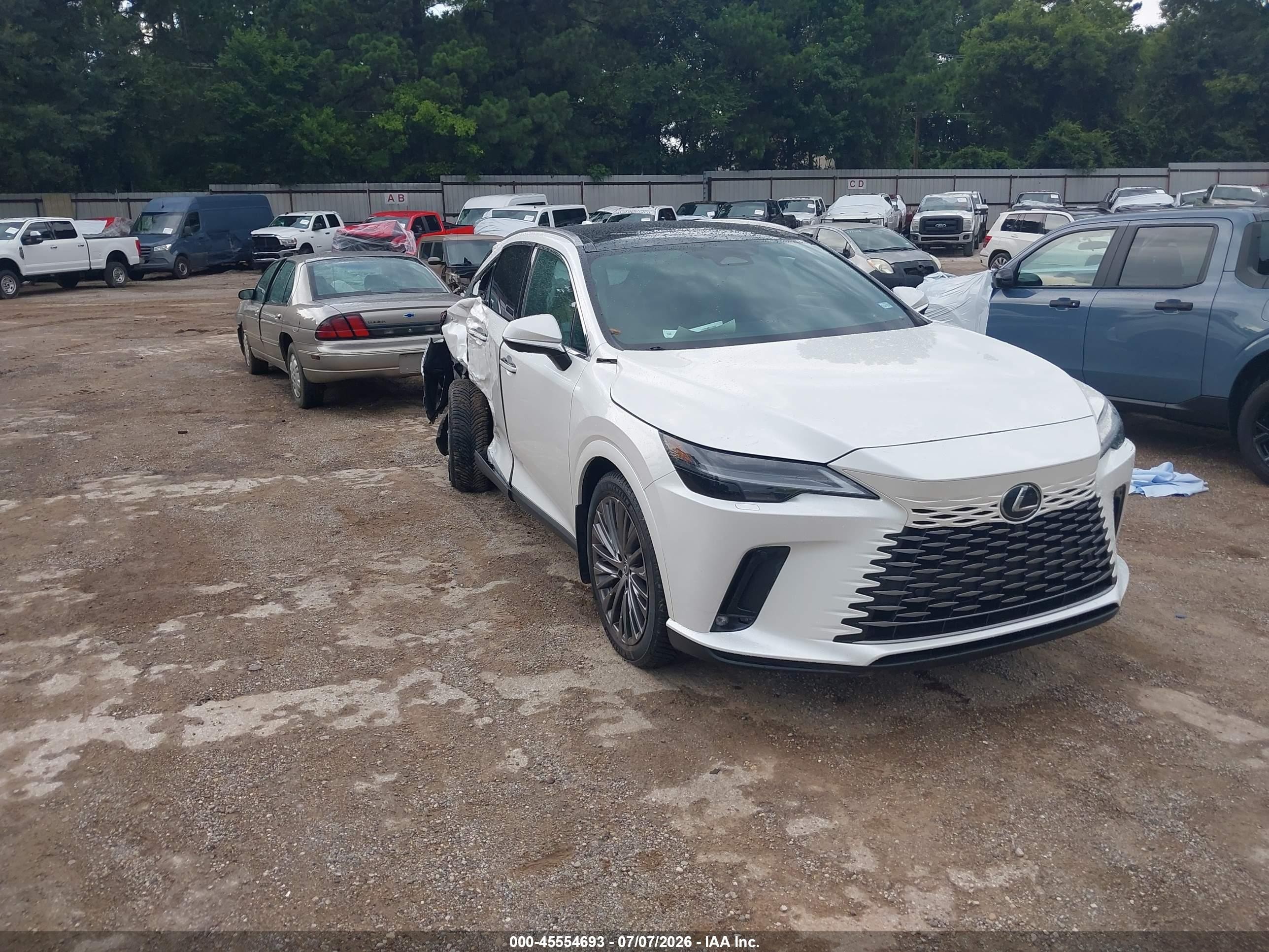 2024 Lexus RX 350h Premium Plus, VIN 2T2BBMCA5RC032004 — Side