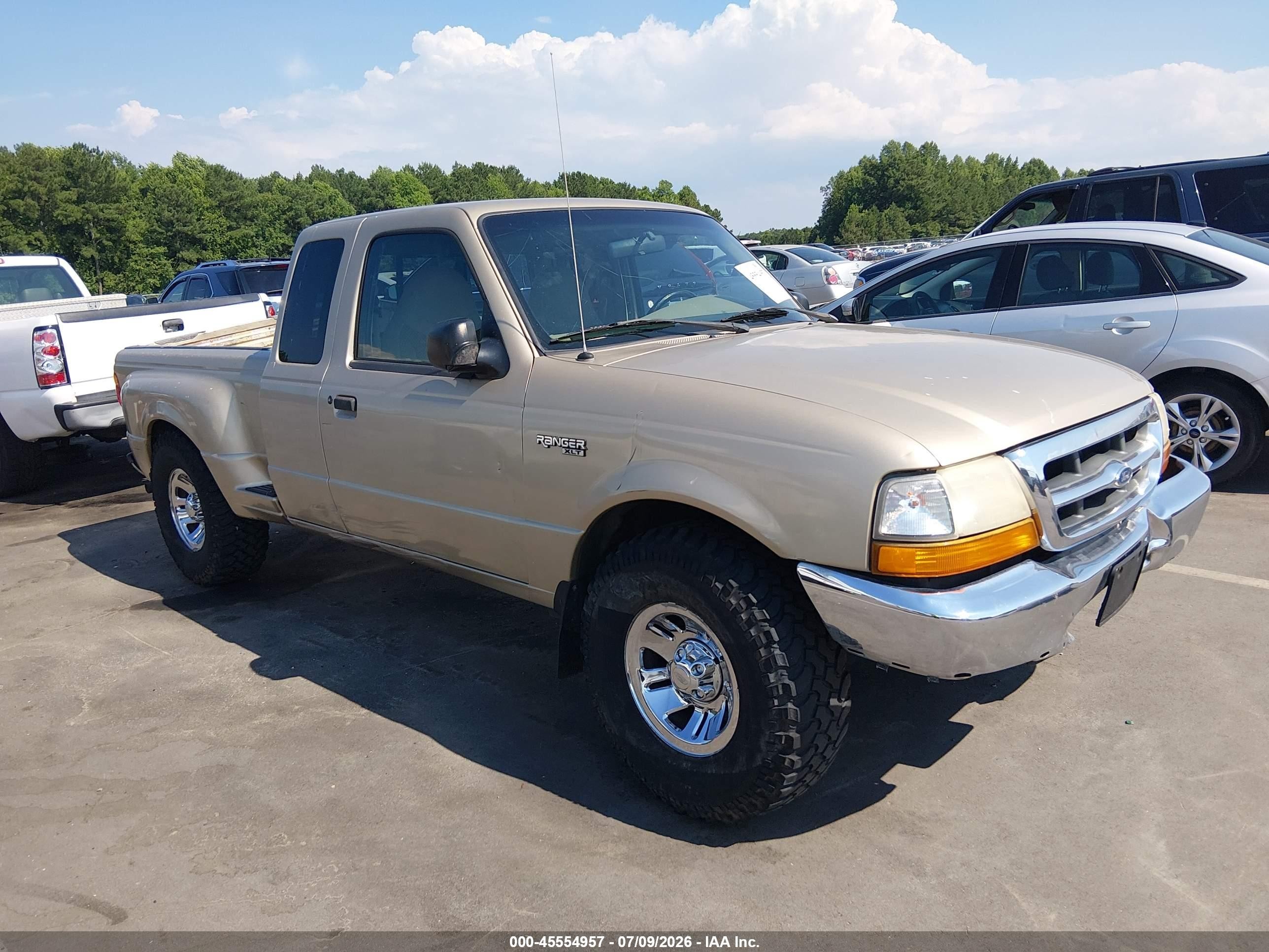 1999 Ford Ranger XL, VIN 1FTYR14VXXPB52907 — Зад
