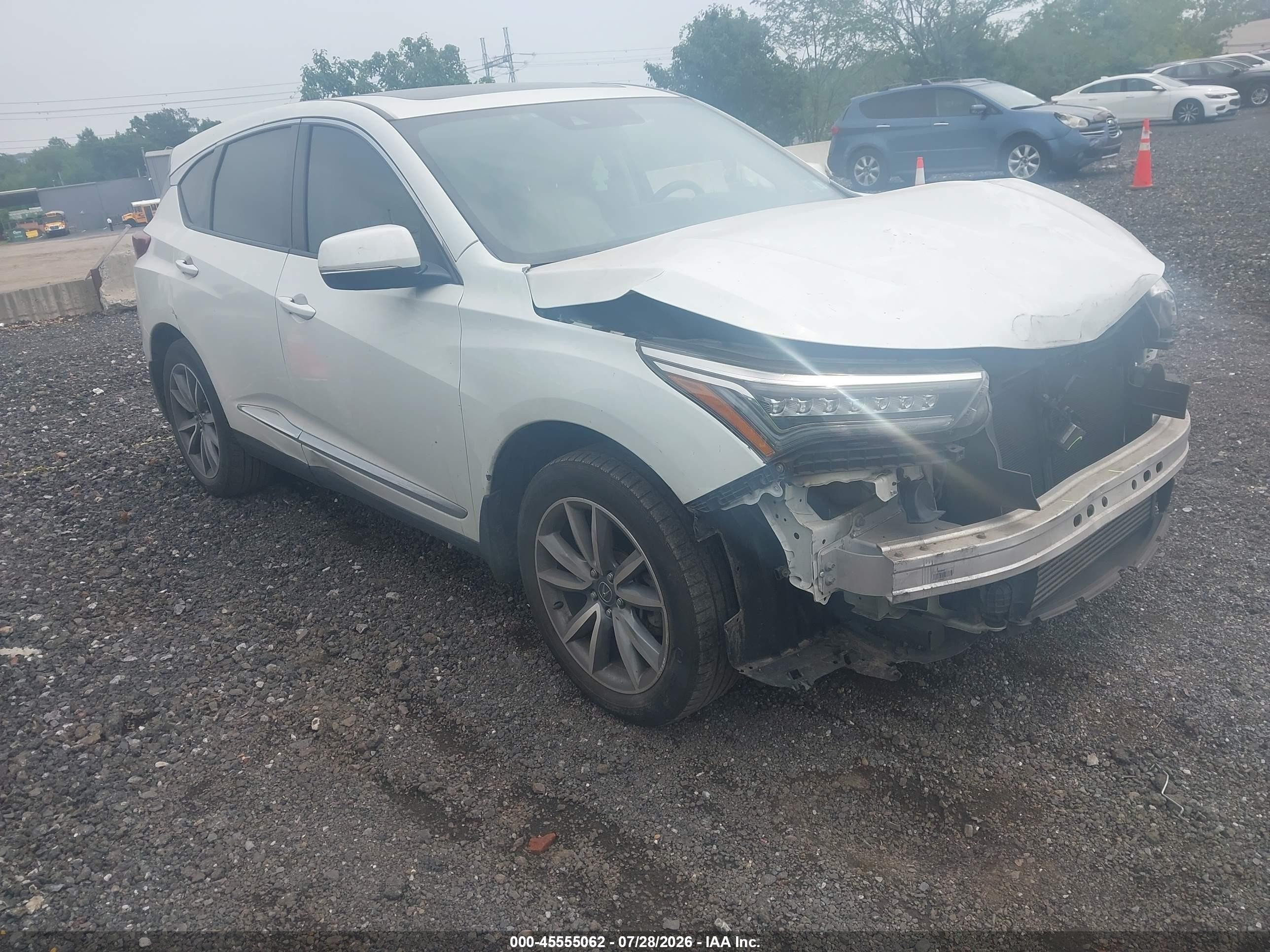 2021 Acura RDX, VIN 5J8TC1H36ML008117 — Front end