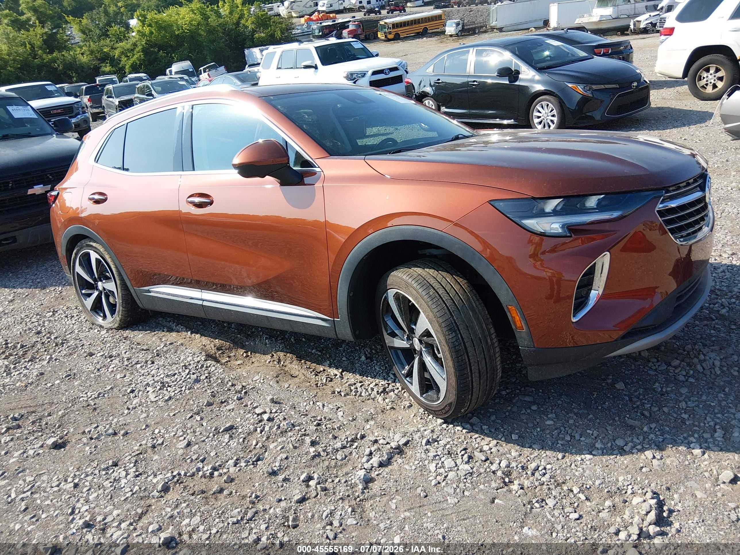 2021 Buick Envision Essence, VIN LRBFZPR4XMD166277 — Rear end