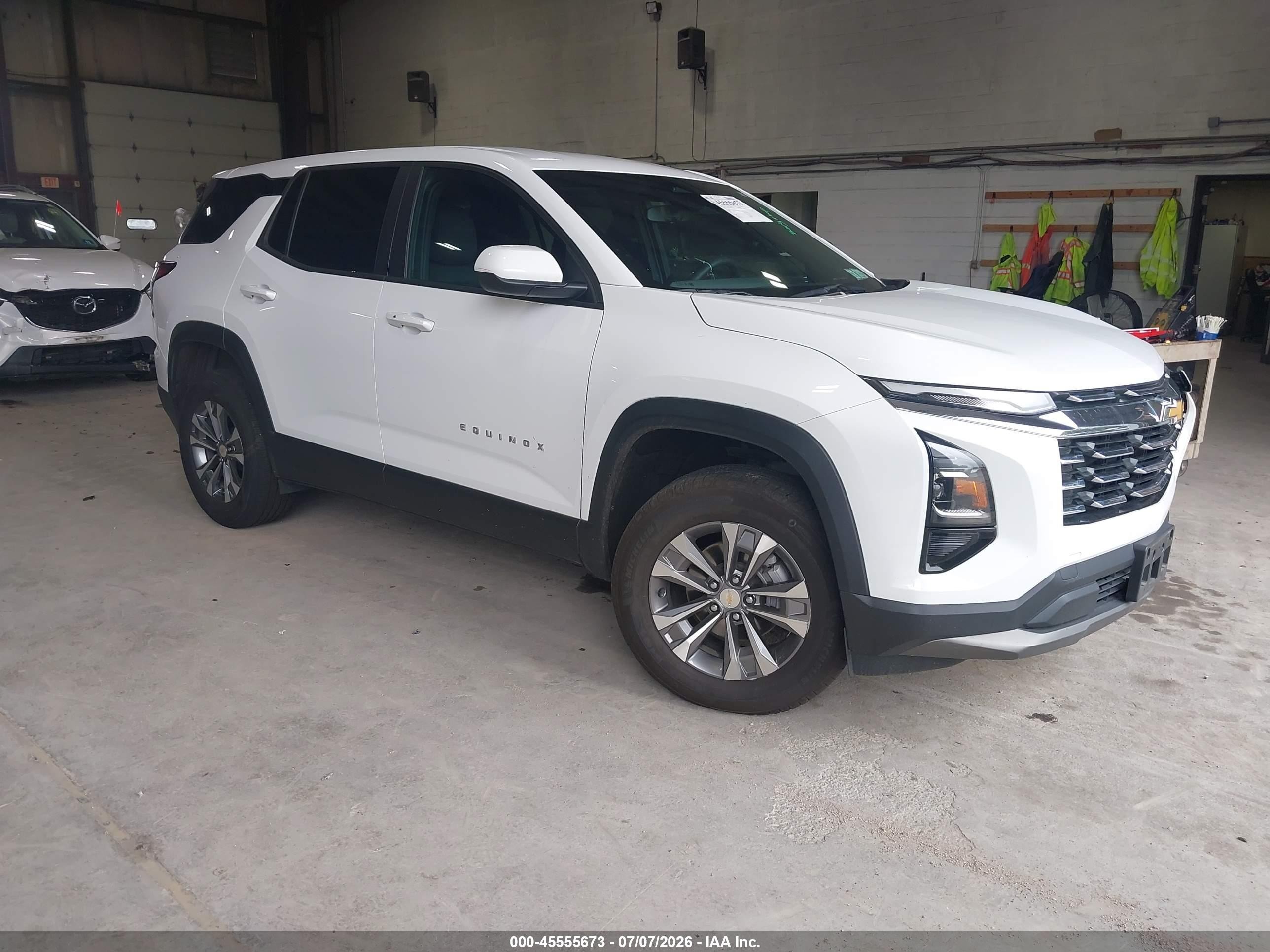 2025 Chevrolet Equinox AWD LT, VIN 3GNAXPEG9SL271926 — Side