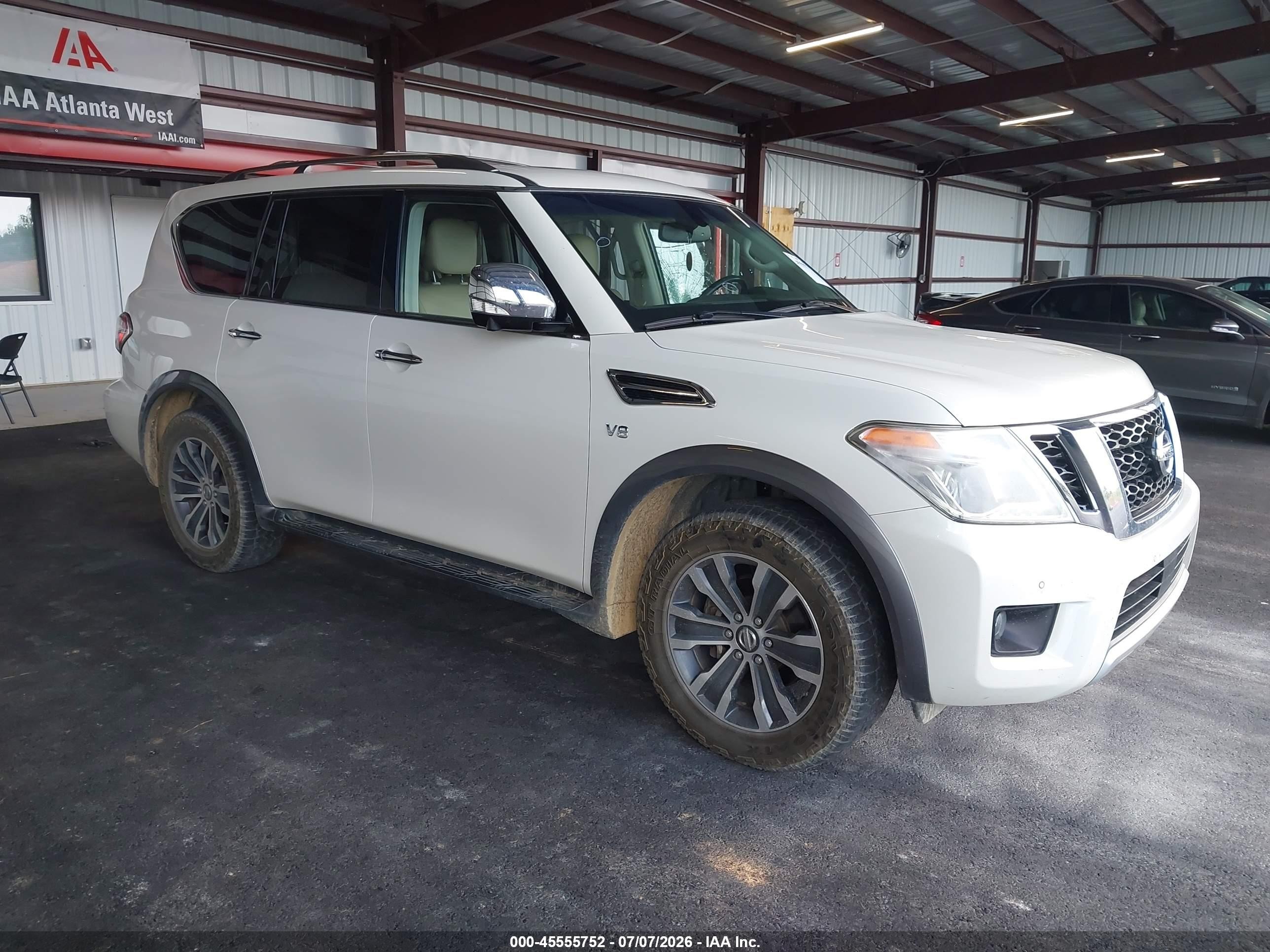 2017 Nissan Armada SL, VIN JN8AY2ND6H9007082 — Перед
