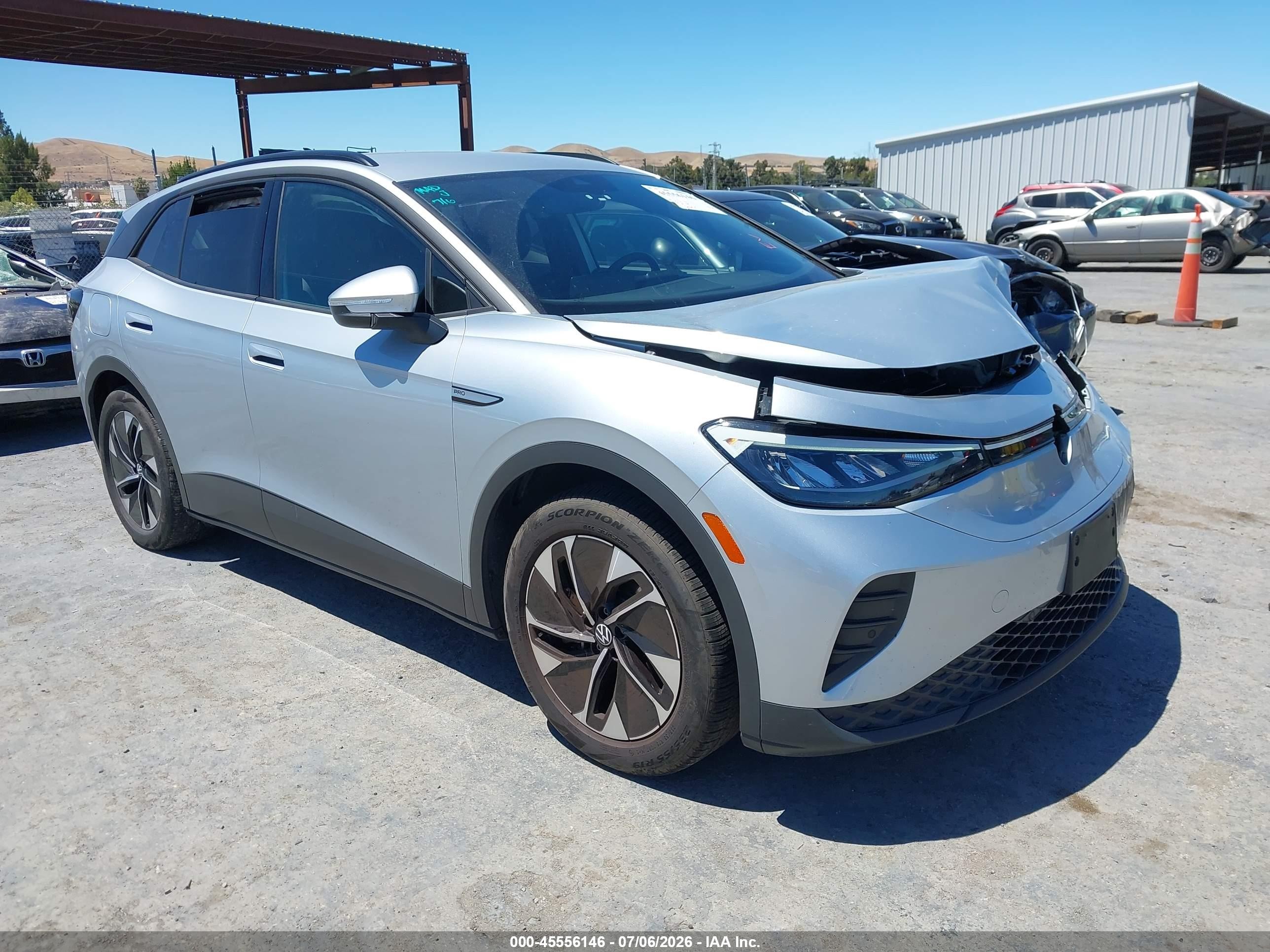 2021 Volkswagen ID.4 Pro, VIN WVGRMPE22MP023383 — Front end