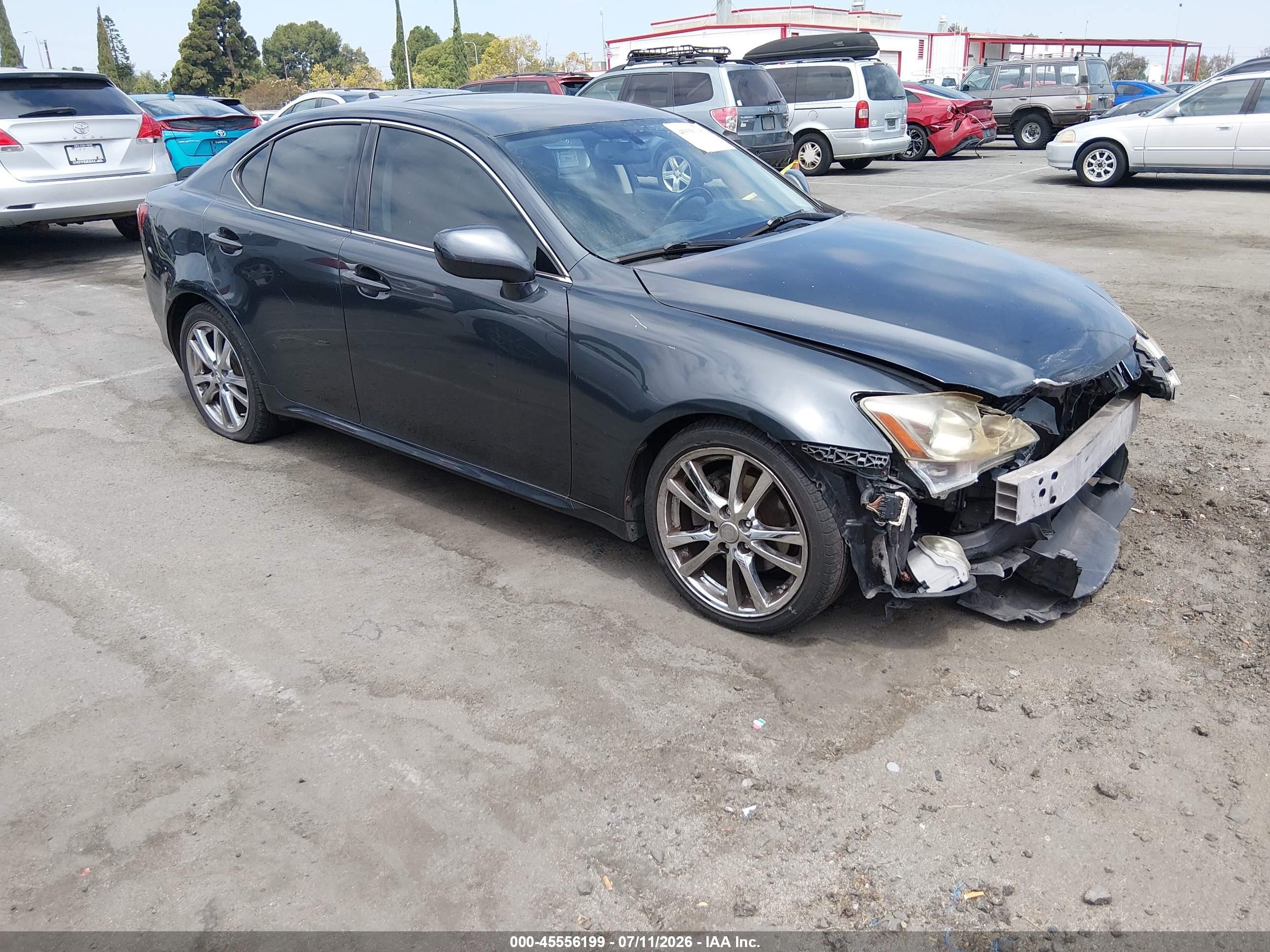 2007 Lexus IS 250, VIN JTHBK262575028492 — Front end