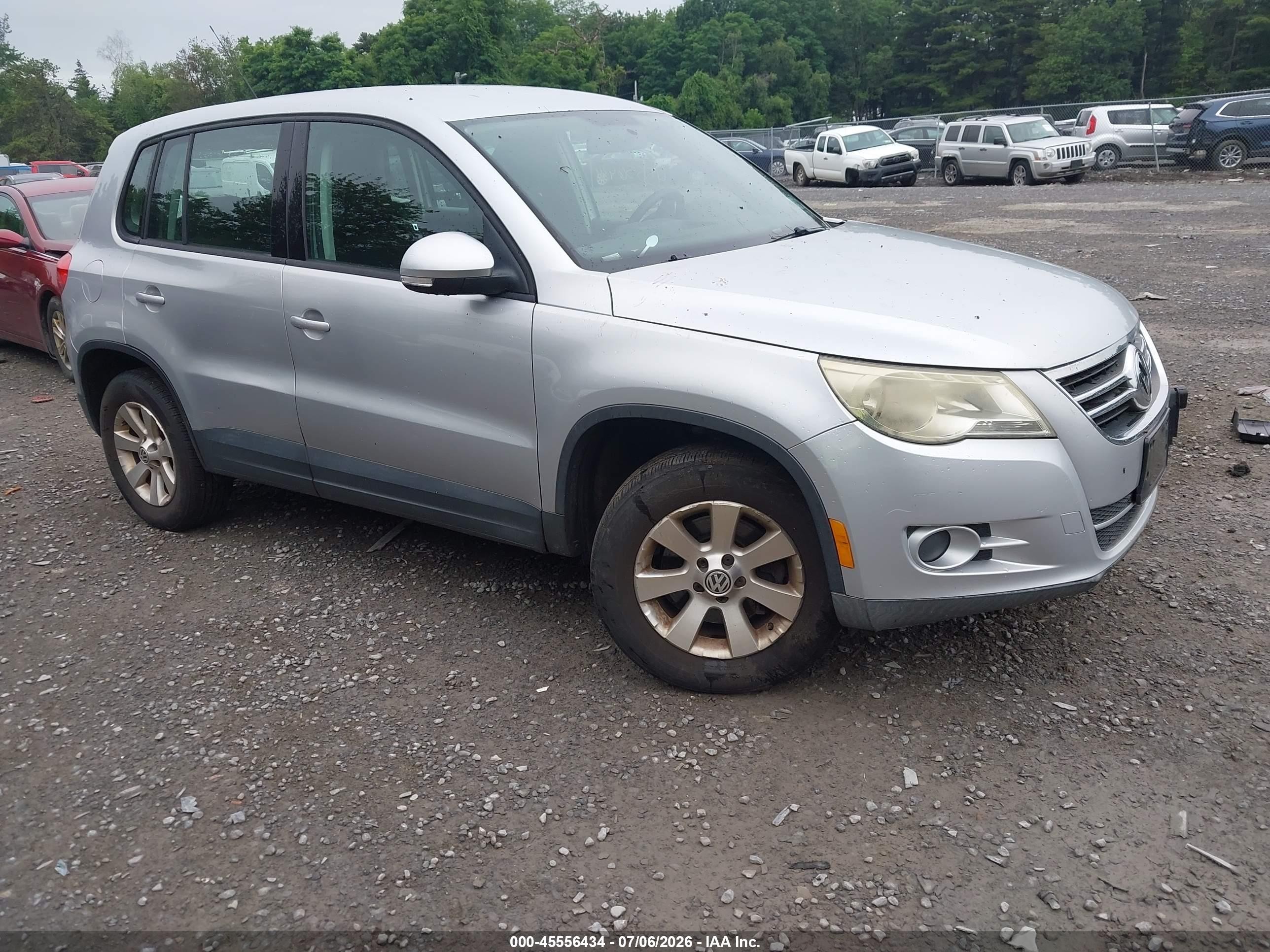 2009 Volkswagen Tiguan S, VIN WVGAV75N19W527280 — Обычный износ