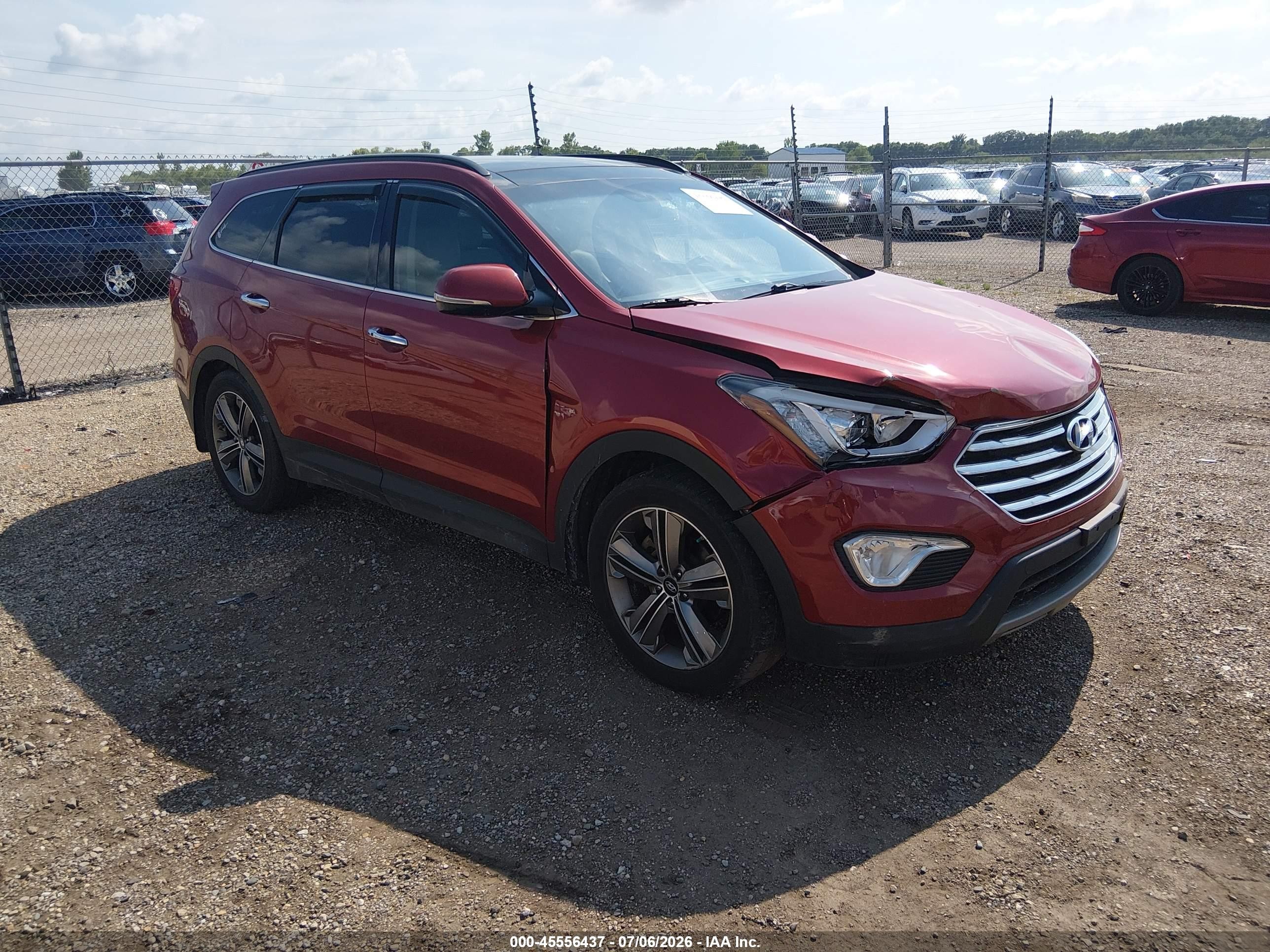 2013 Hyundai Santa Fe Limited, VIN KM8SR4HF7DU031643 — Front end