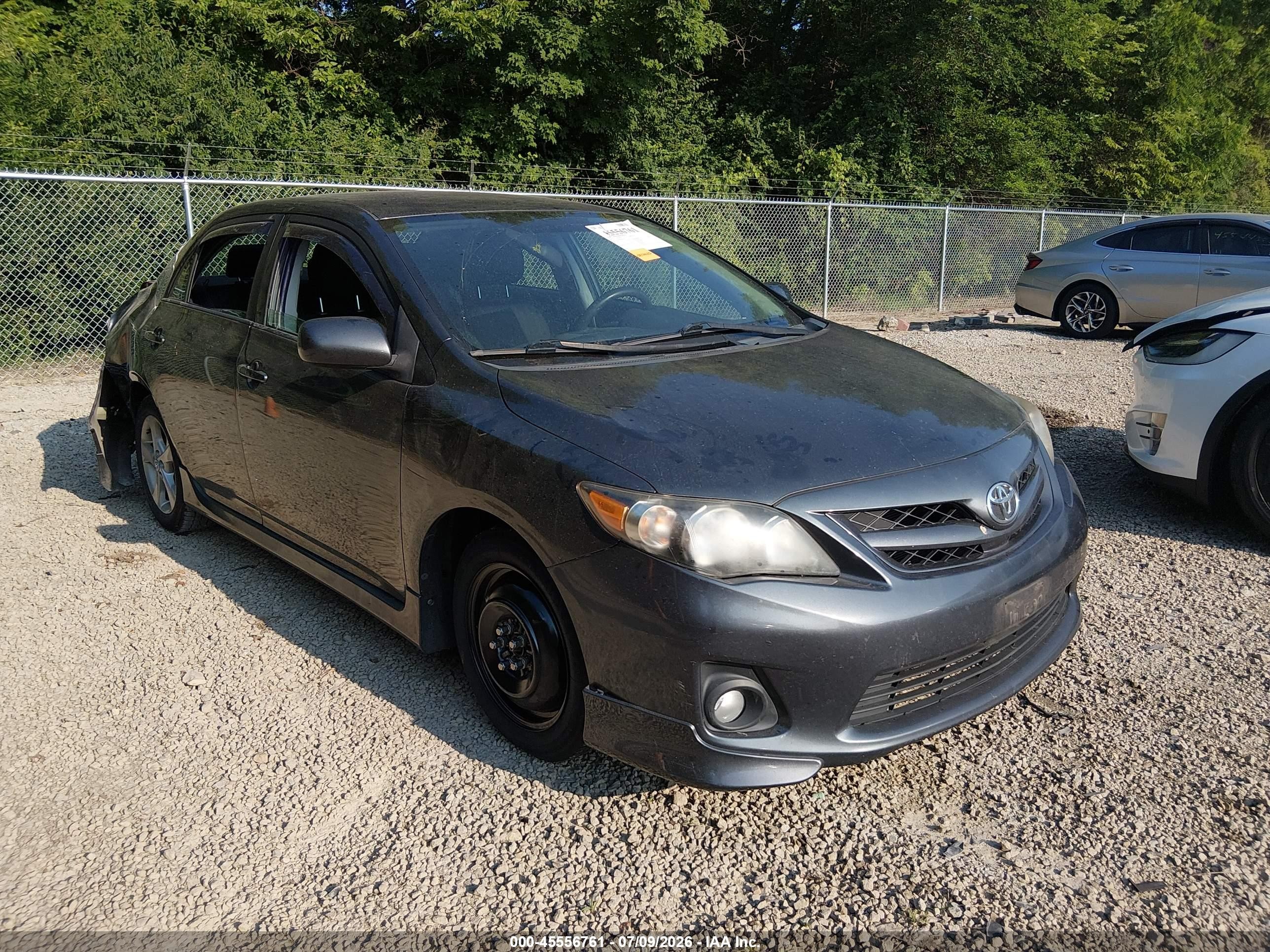 2011 Toyota Corolla LE, VIN 2T1BU4EE6BC680293 — Rear end