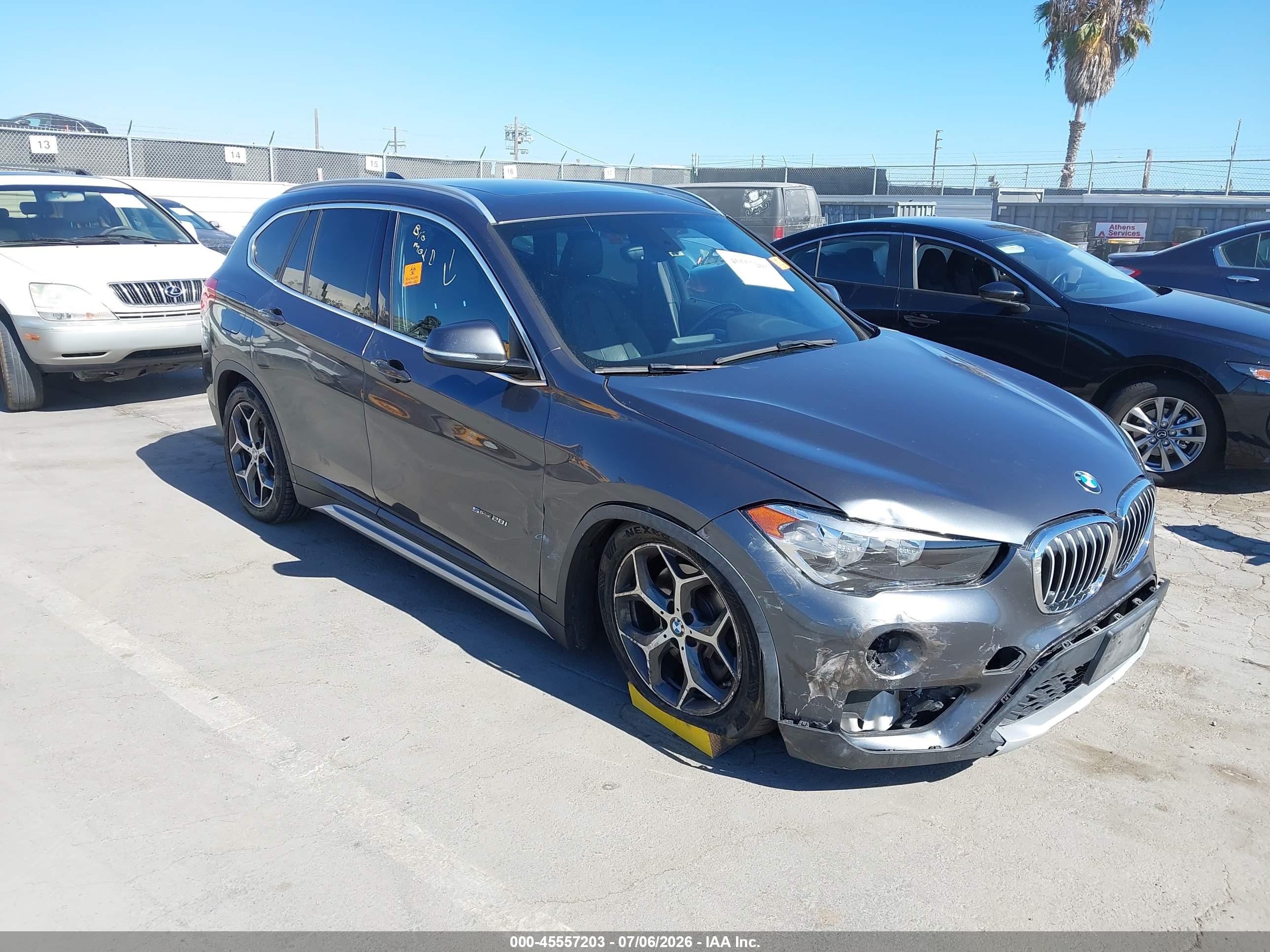 2018 BMW X1 sDrive28i, VIN WBXHU7C34J5H41767 — Front end