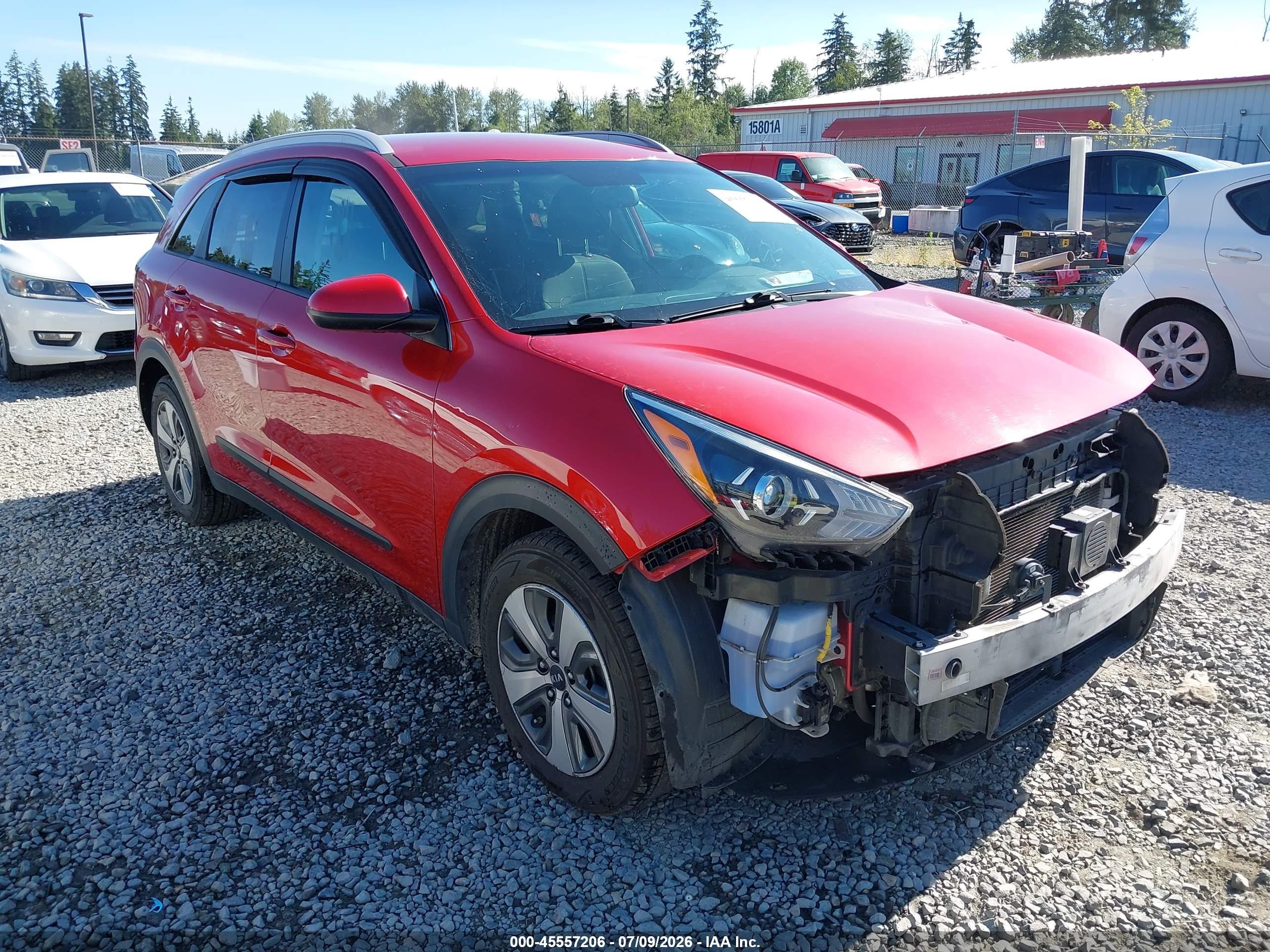 2020 Kia Niro LX, VIN KNDCB3LC3L5434810 — Front end