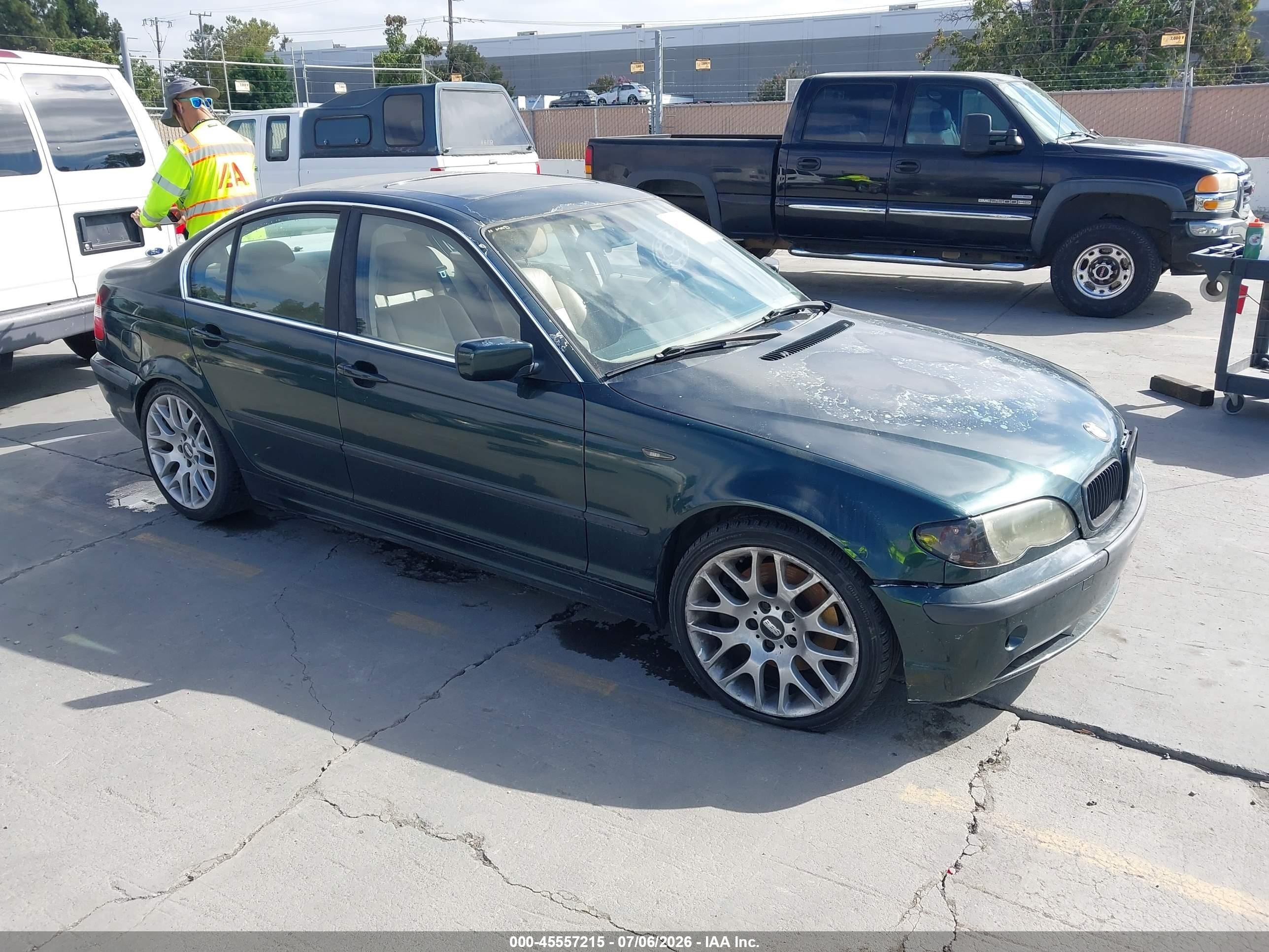 2002 BMW 3 Series 330i, VIN WBAEV53472KM15209 — Обычный износ