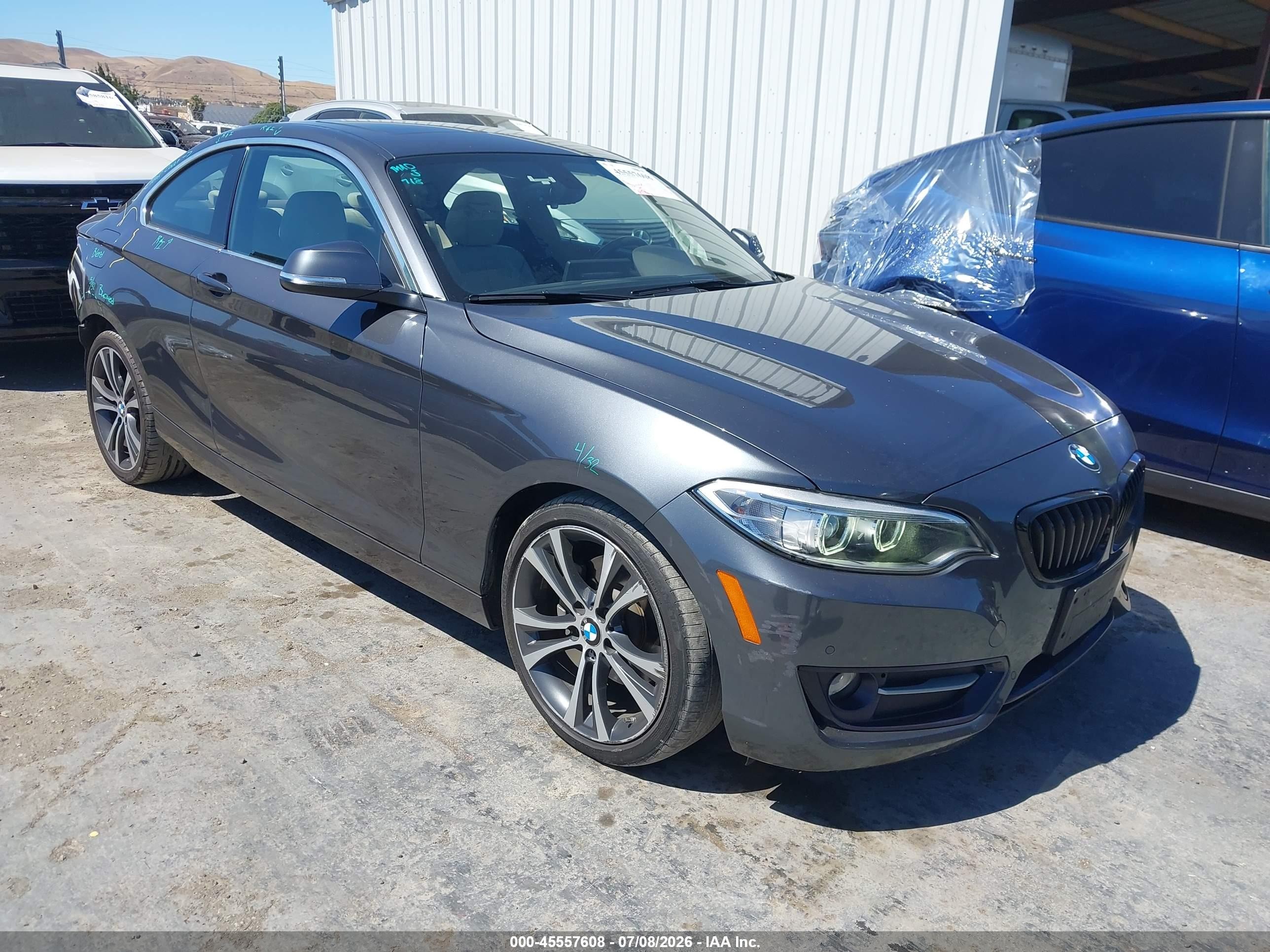 2017 BMW 2 Series 230i, VIN WBA2F9C59HV664327 — Rear end