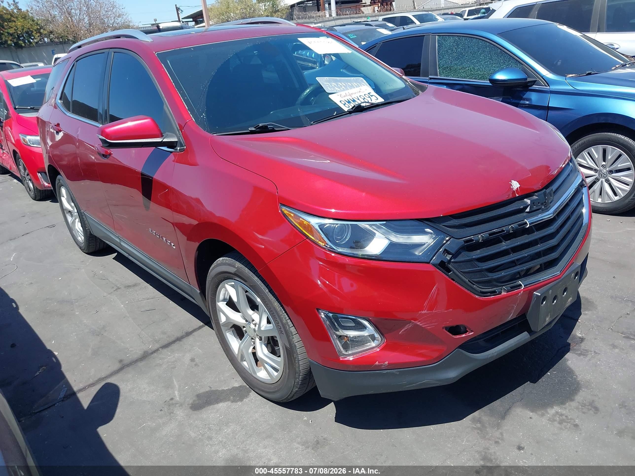 2018 Chevrolet Equinox LT, VIN 3GNAXKEX7JS523339 — Front end