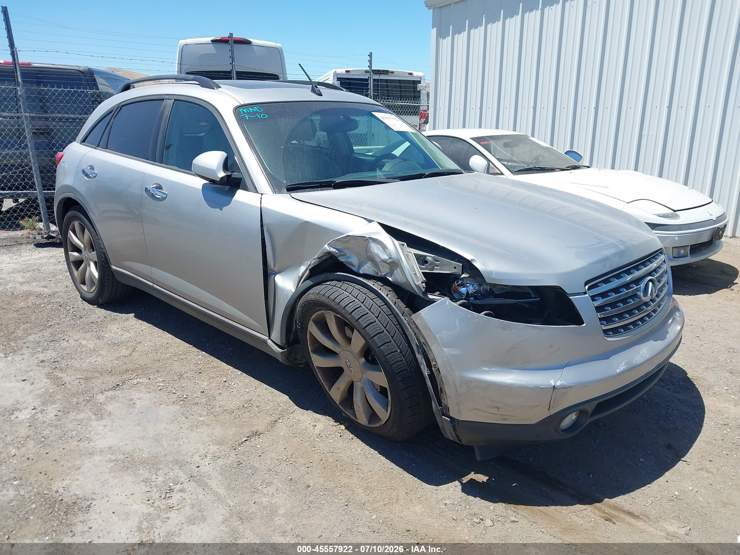 2003 Infiniti FX w/o Options, VIN JNRBS08W53X002981 — Front end