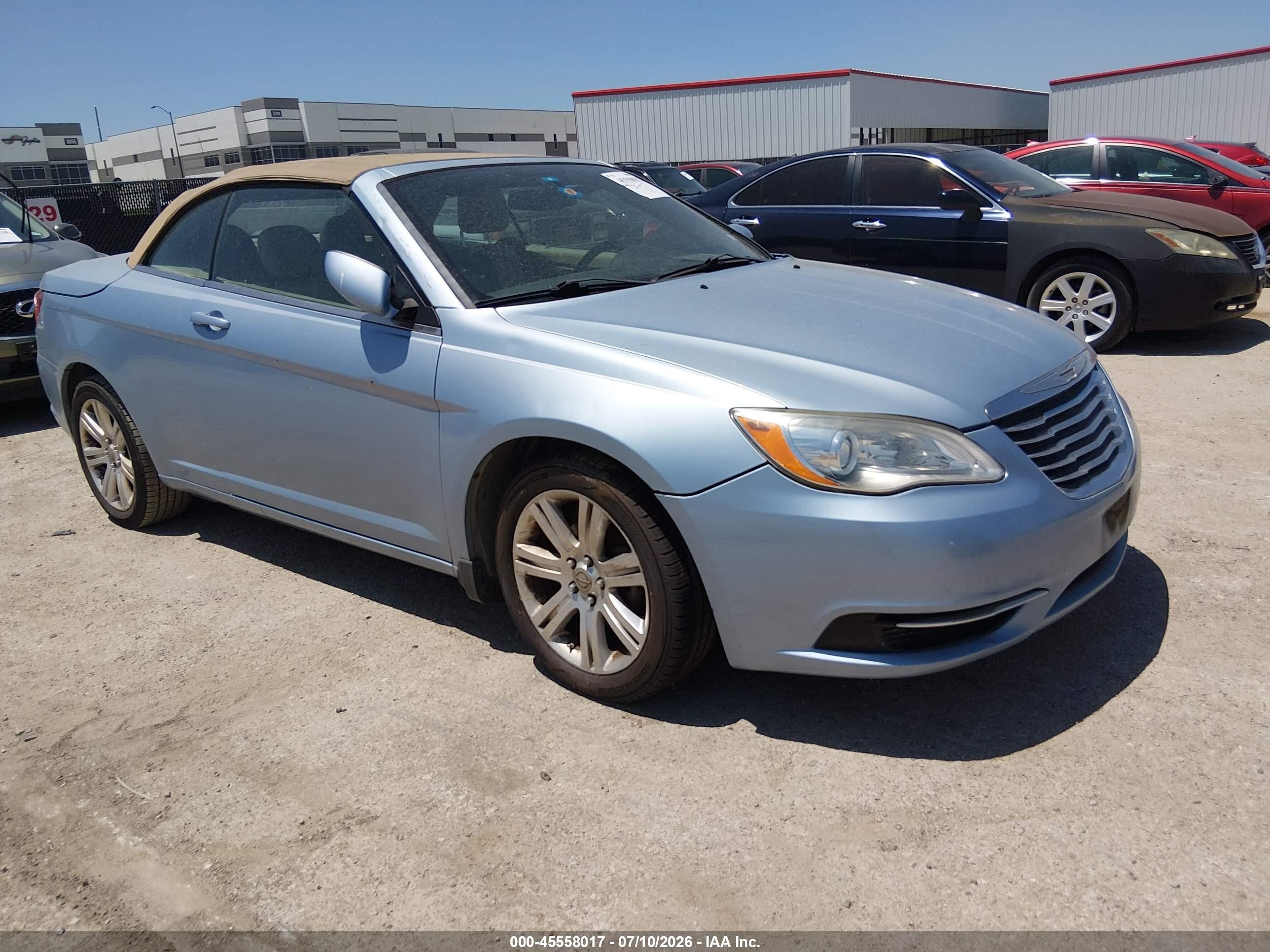 2012 Chrysler 200 Touring, VIN 1C3BCBEB0CN283338 — Normal wear