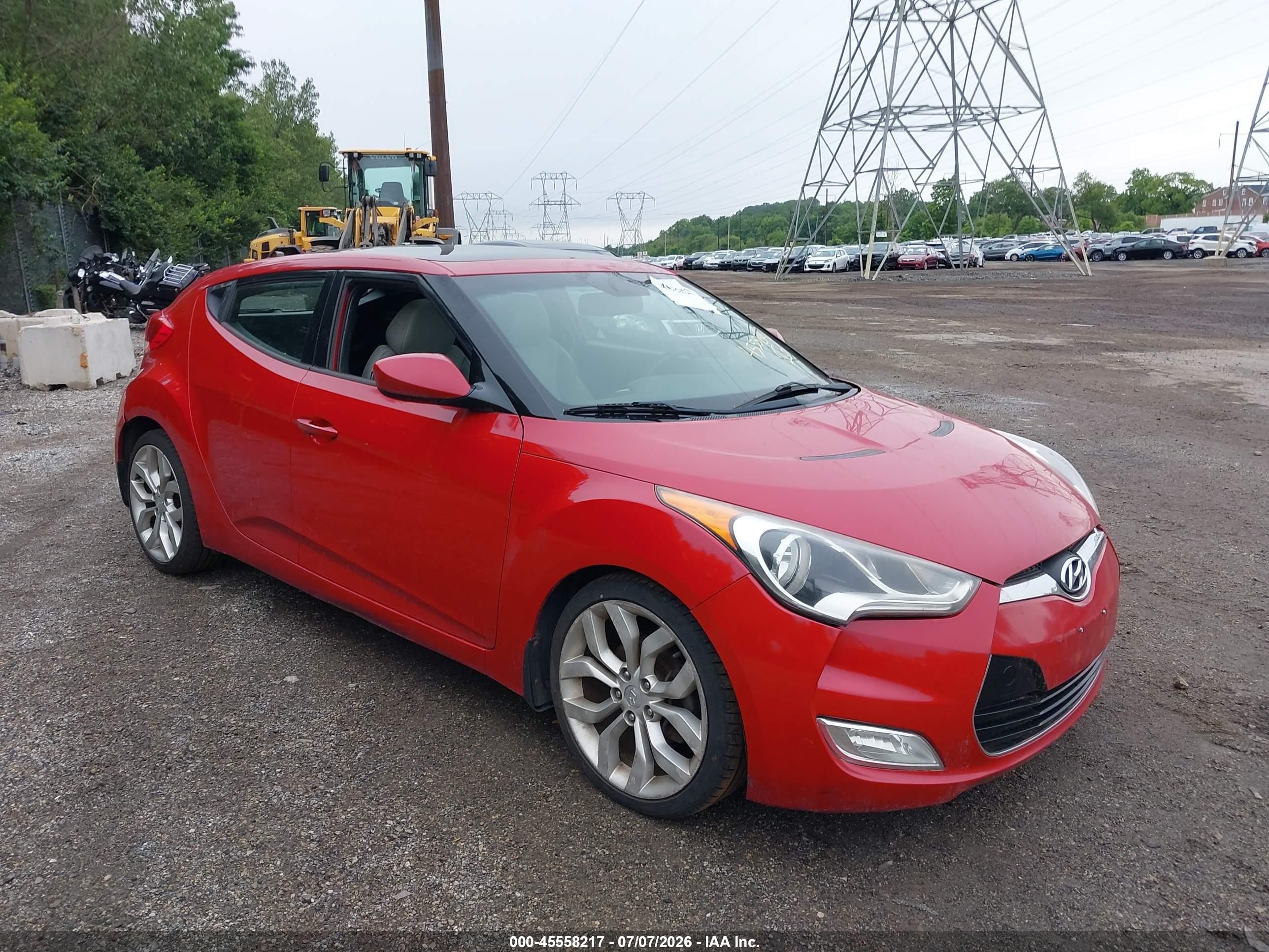 2013 Hyundai Veloster w/Black Int, VIN KMHTC6AD5DU099692 — Normal wear