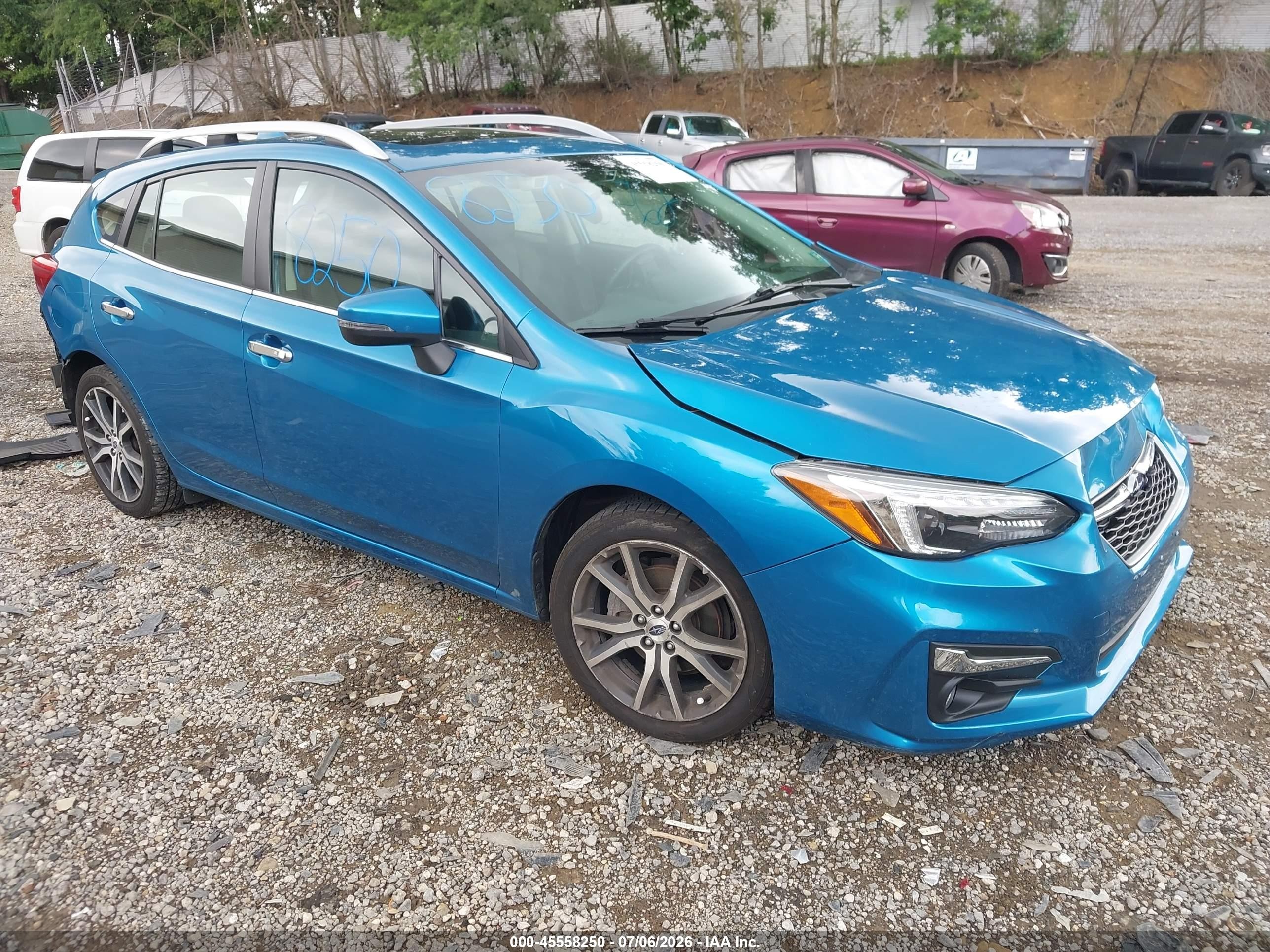 2018 Subaru Impreza Limited, VIN 4S3GTAT64J3726455 — Зад