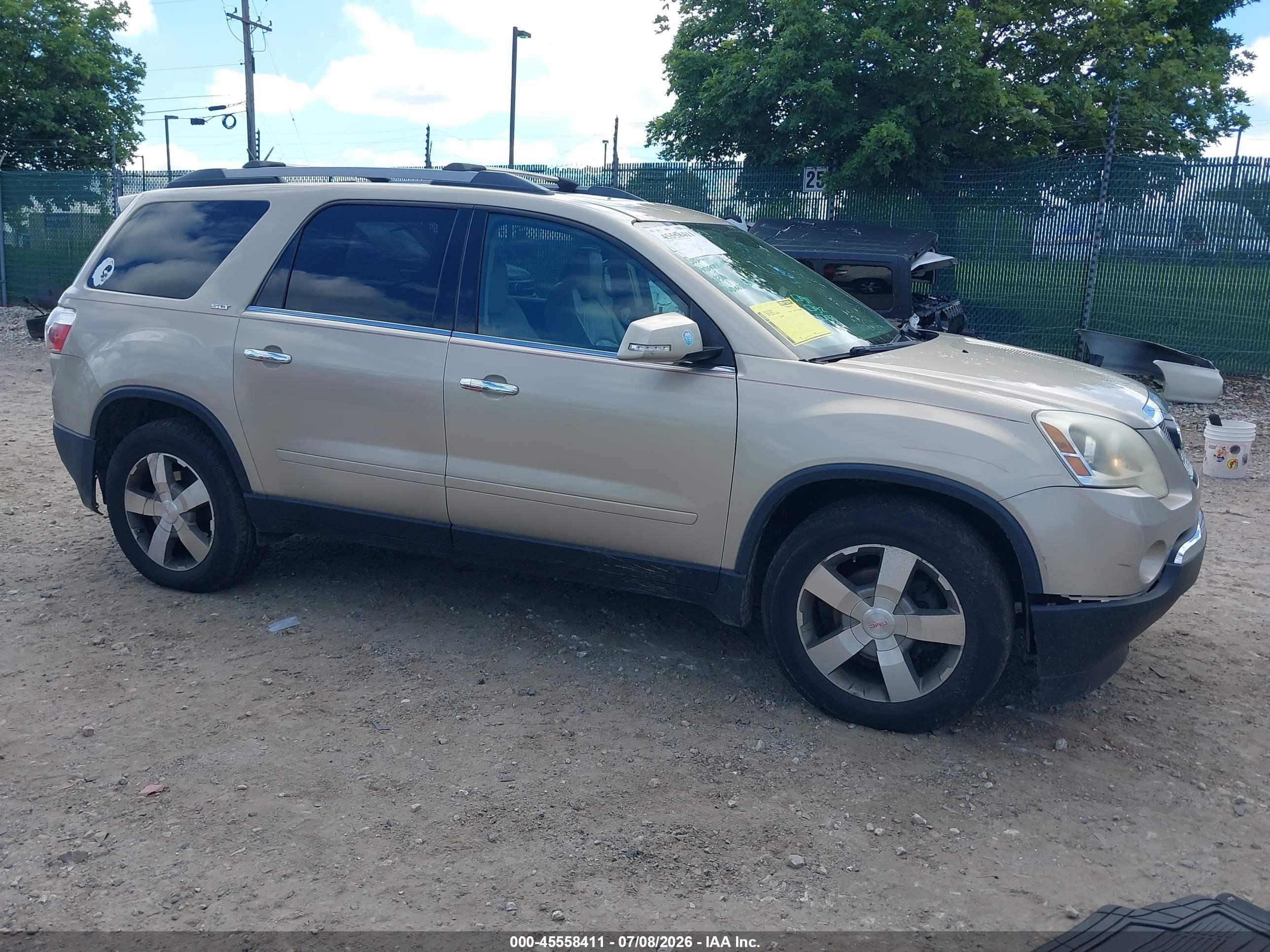2011 GMC Acadia SLT1, VIN 1GKKVRED2BJ124024 — All over