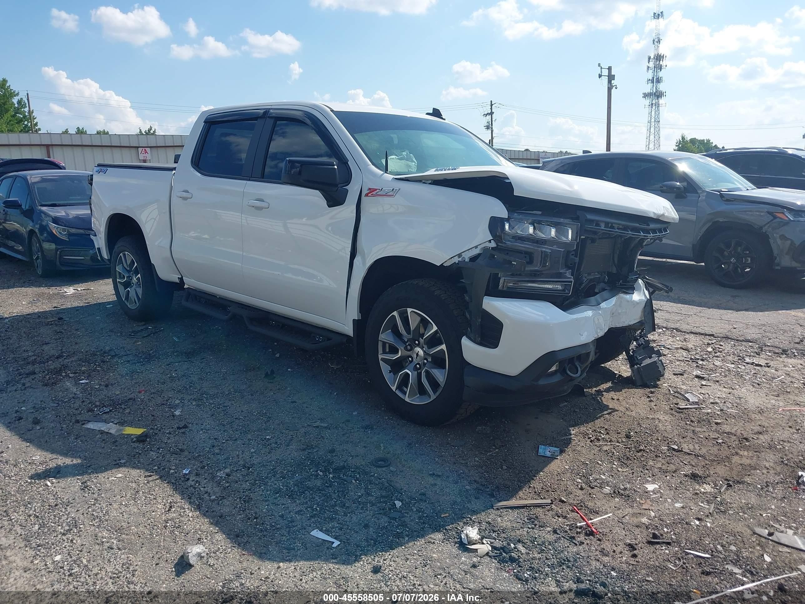 2022 Chevrolet Silverado 1500 RST, VIN 1GCUYEET6NZ187273 — Front end