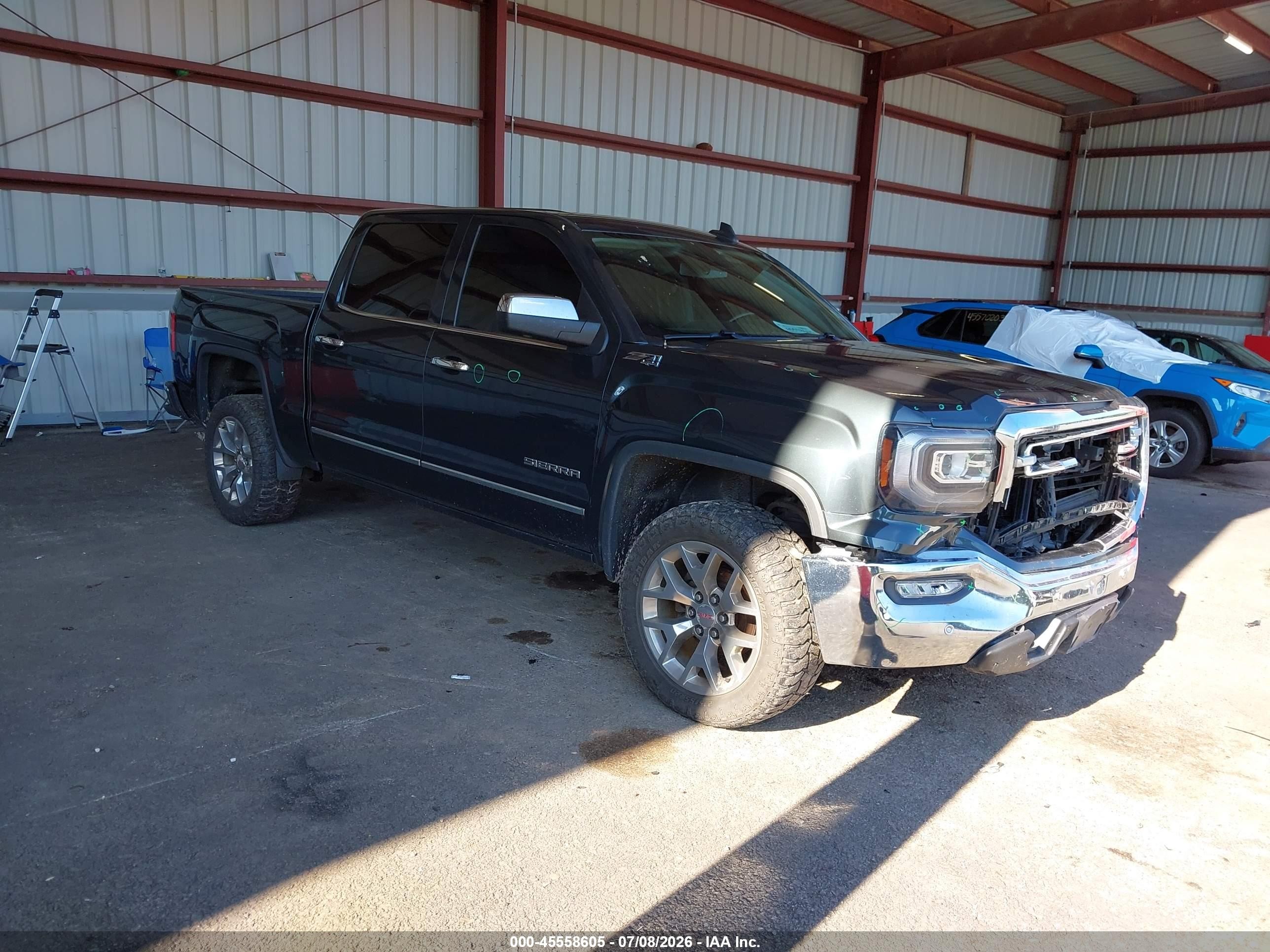 2018 GMC Sierra 1500 SLT, VIN 3GTU2NEC1JG352870 — Front end