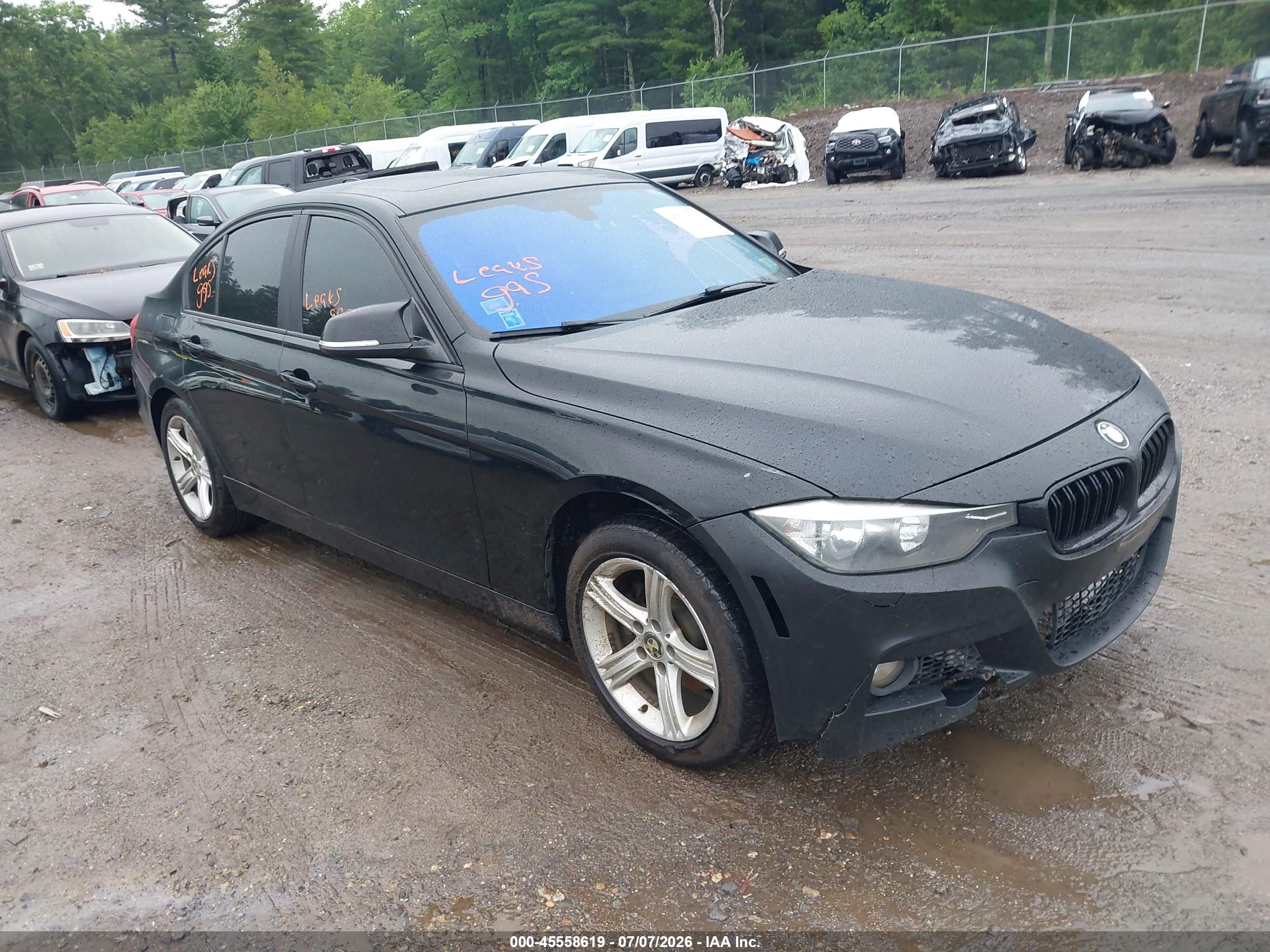 2013 BMW 3 Series 328i xDrive, VIN WBA3B3G54DNR79537 — Normal wear