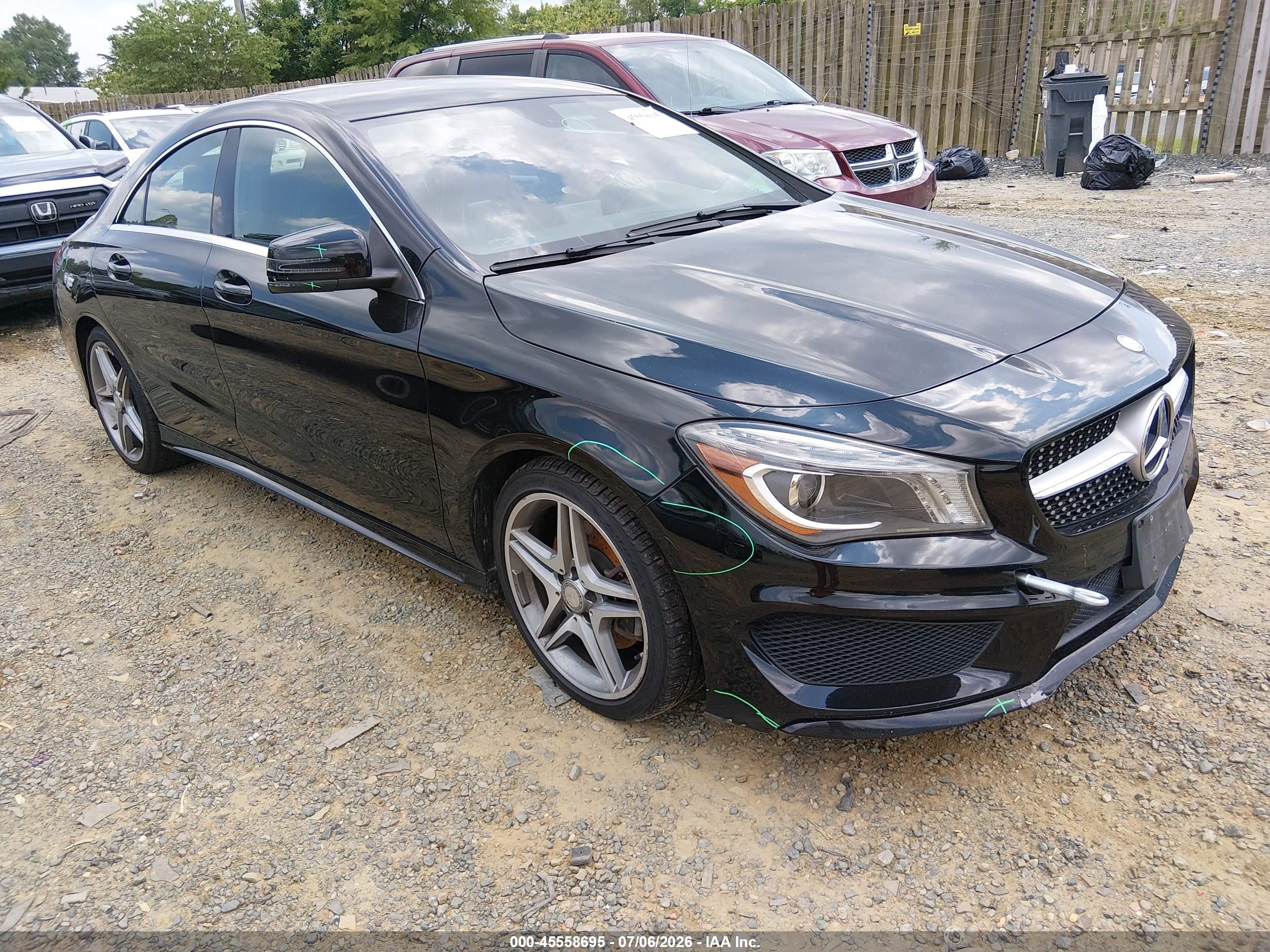 2014 Mercedes-Benz CLA 250, VIN WDDSJ4GB2EN117390 — Undercarriage