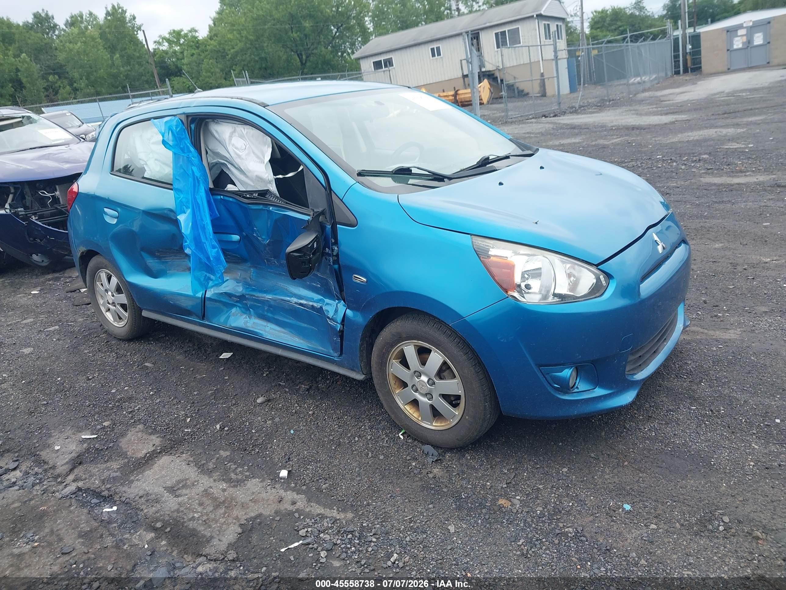 2015 Mitsubishi Mirage ES, VIN ML32A4HJ1FH043236 — Front end