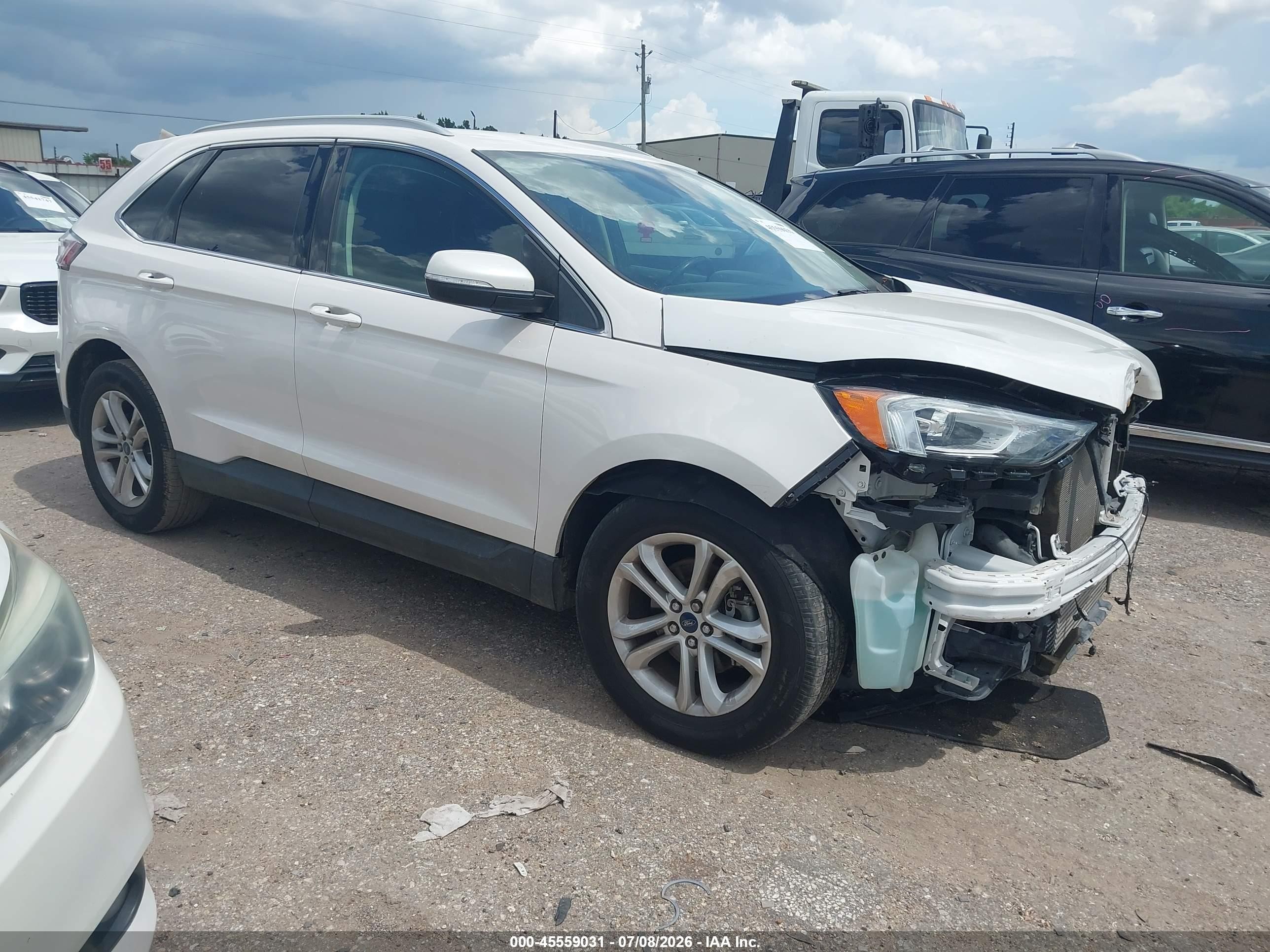 2019 Ford Edge SEL, VIN 2FMPK3J9XKBC72950 — Front end