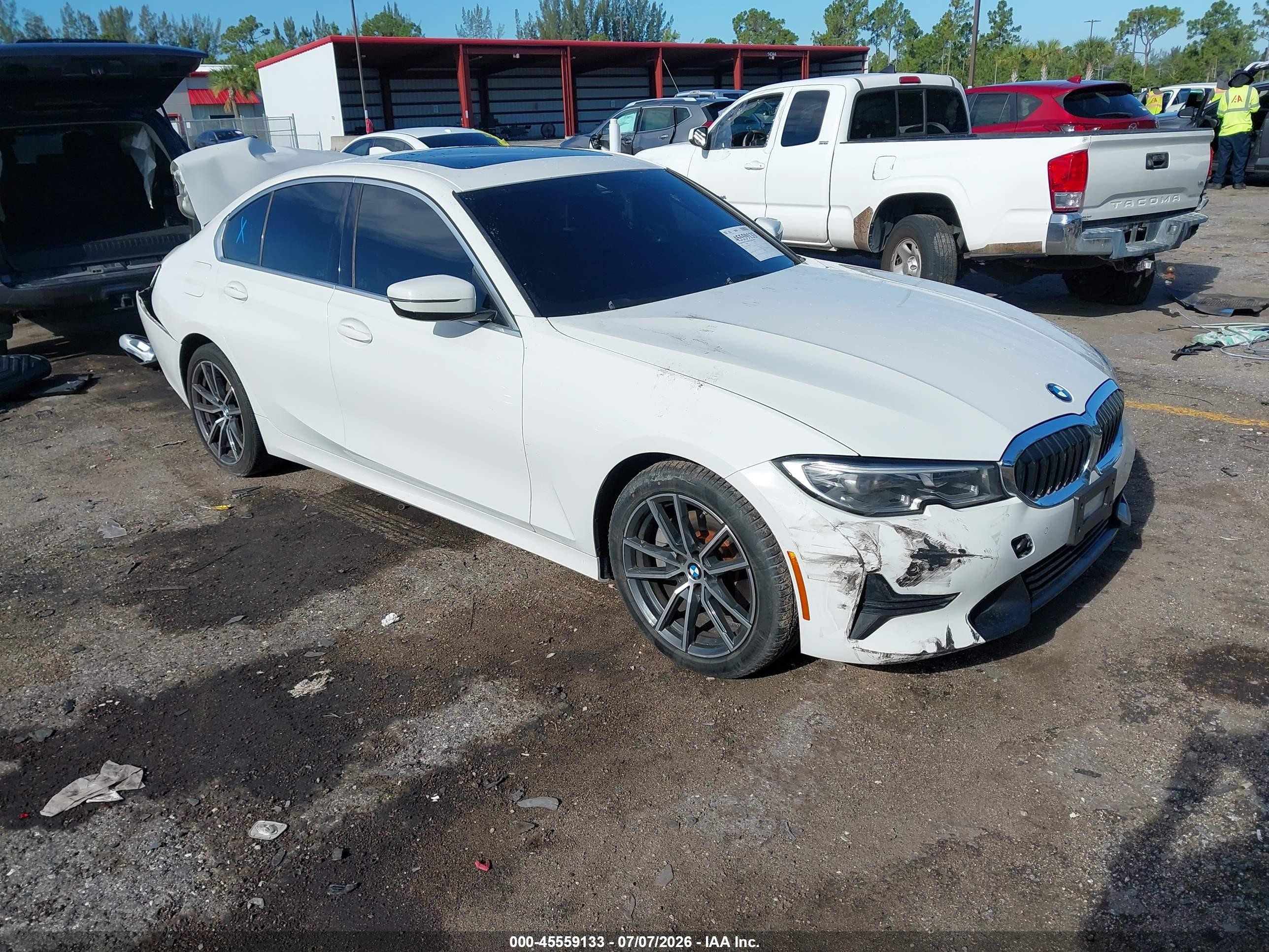 2021 BMW 3 Series 330e, VIN WBA5P7C09MFL25378 — Rear end