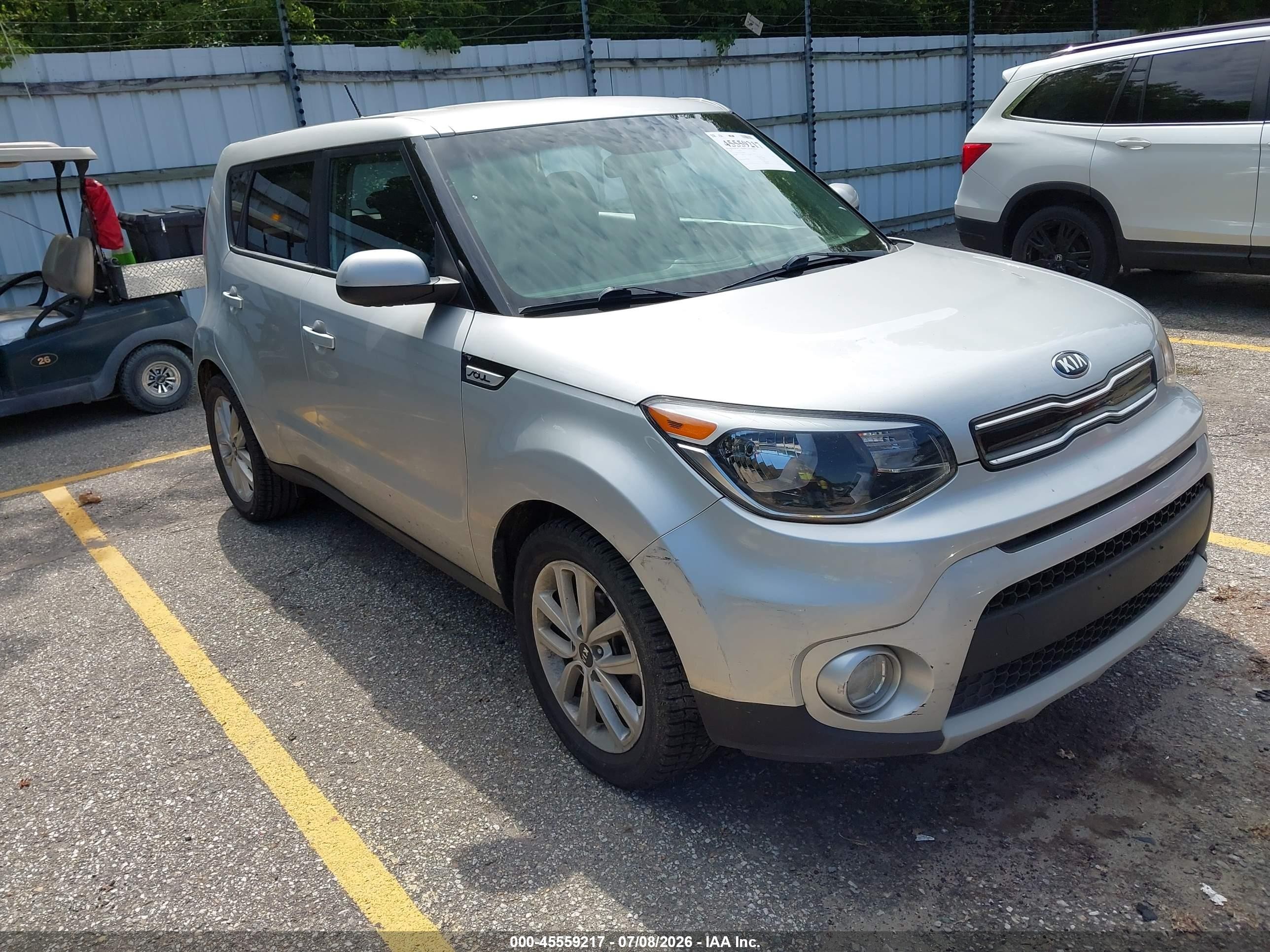 2019 Kia Soul +, VIN KNDJP3A52K7698519 — Front end