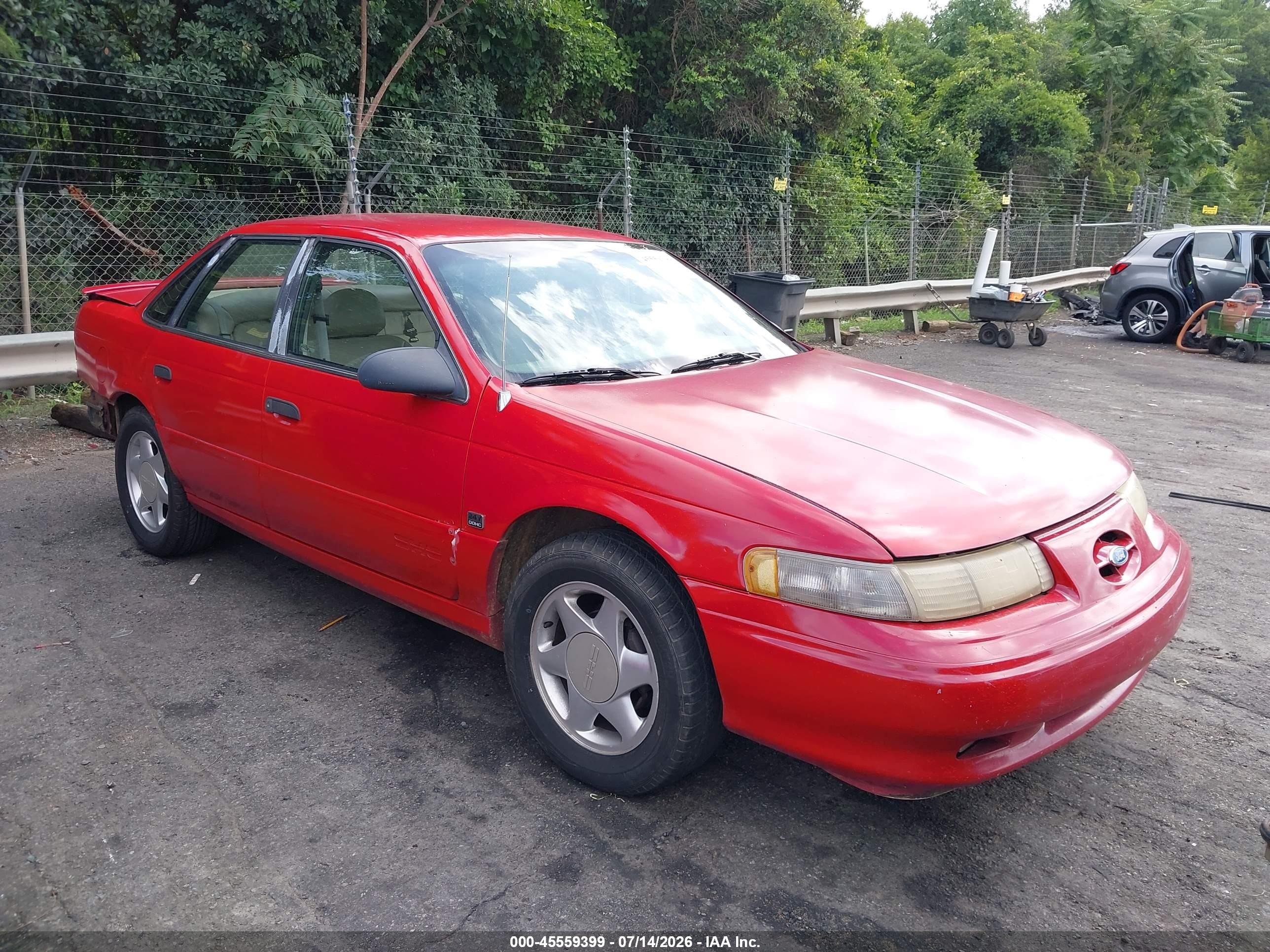 1993 Ford Taurus, VIN 1FALP54P0PA317638 — Зад