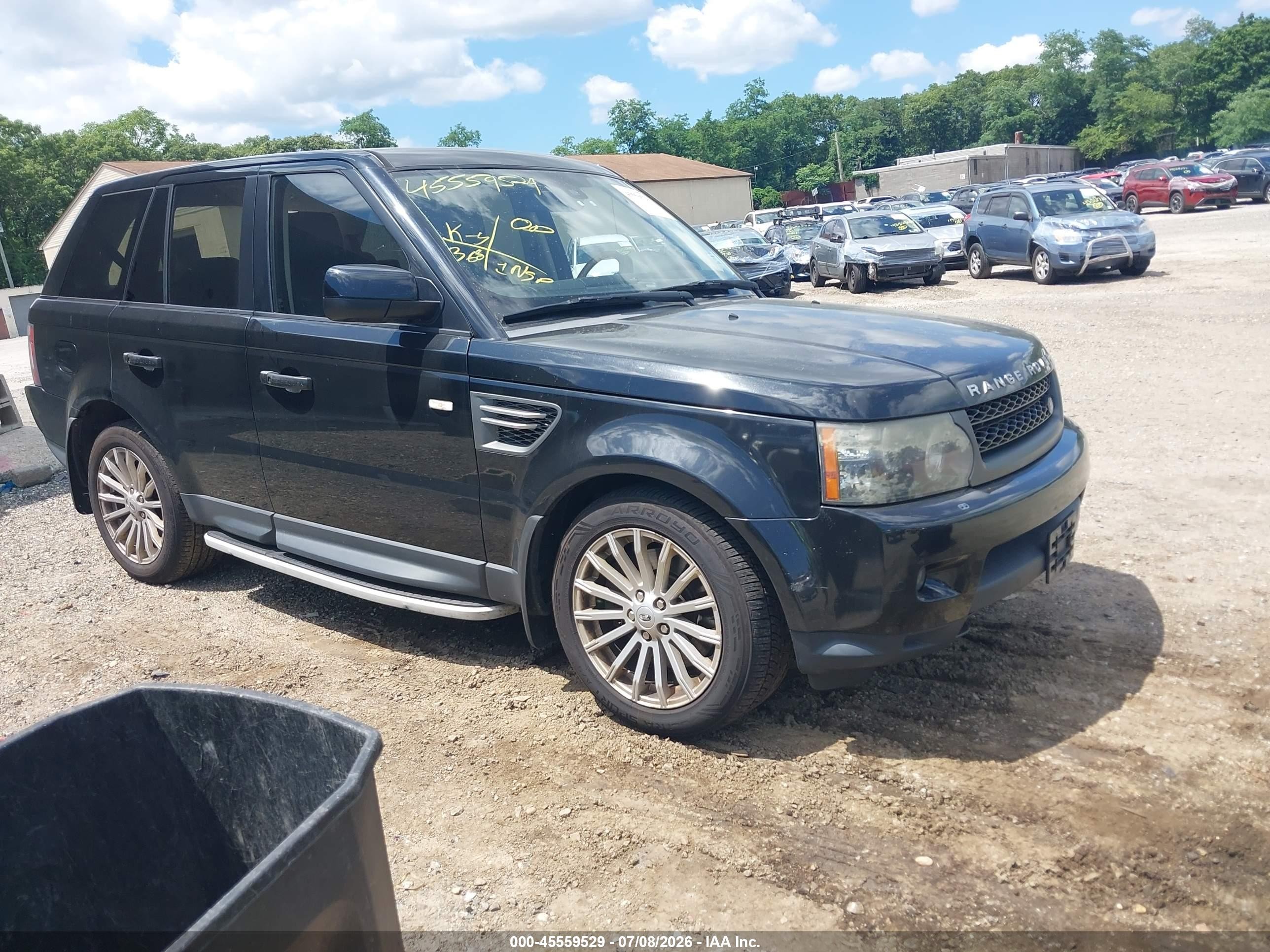 2011 Land Rover Range Rover Sport HSE, VIN SALSF2D4XBA261772 — Rear end