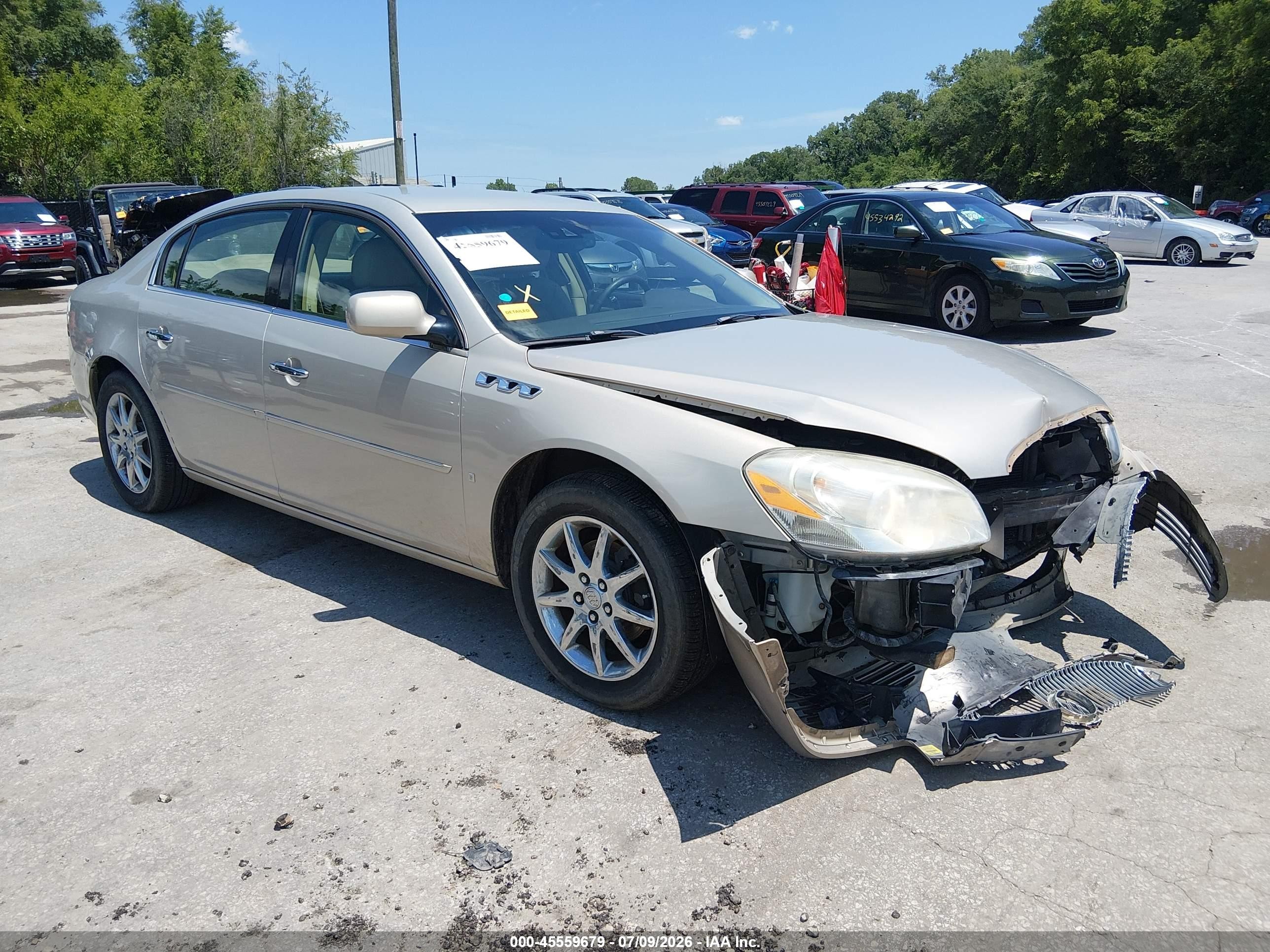 2008 Buick Lucerne CXL, VIN 1G4HD57268U117528 — Перед