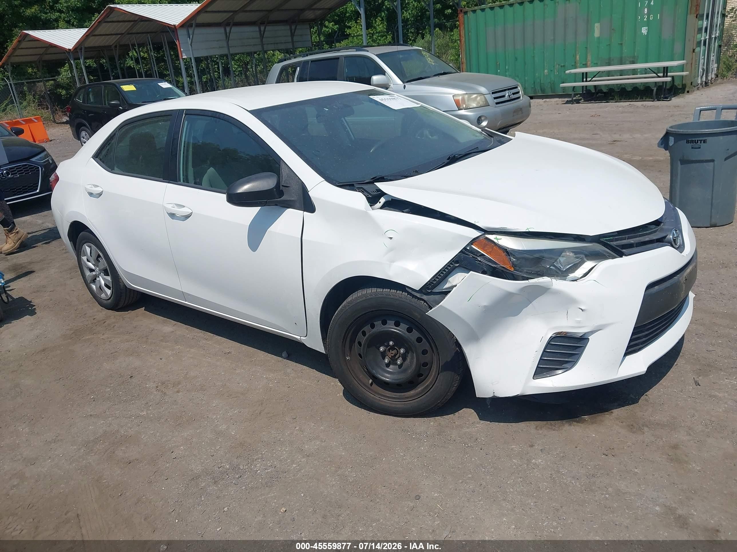 2015 Toyota Corolla LE, VIN 2T1BURHE2FC451172 — Front end
