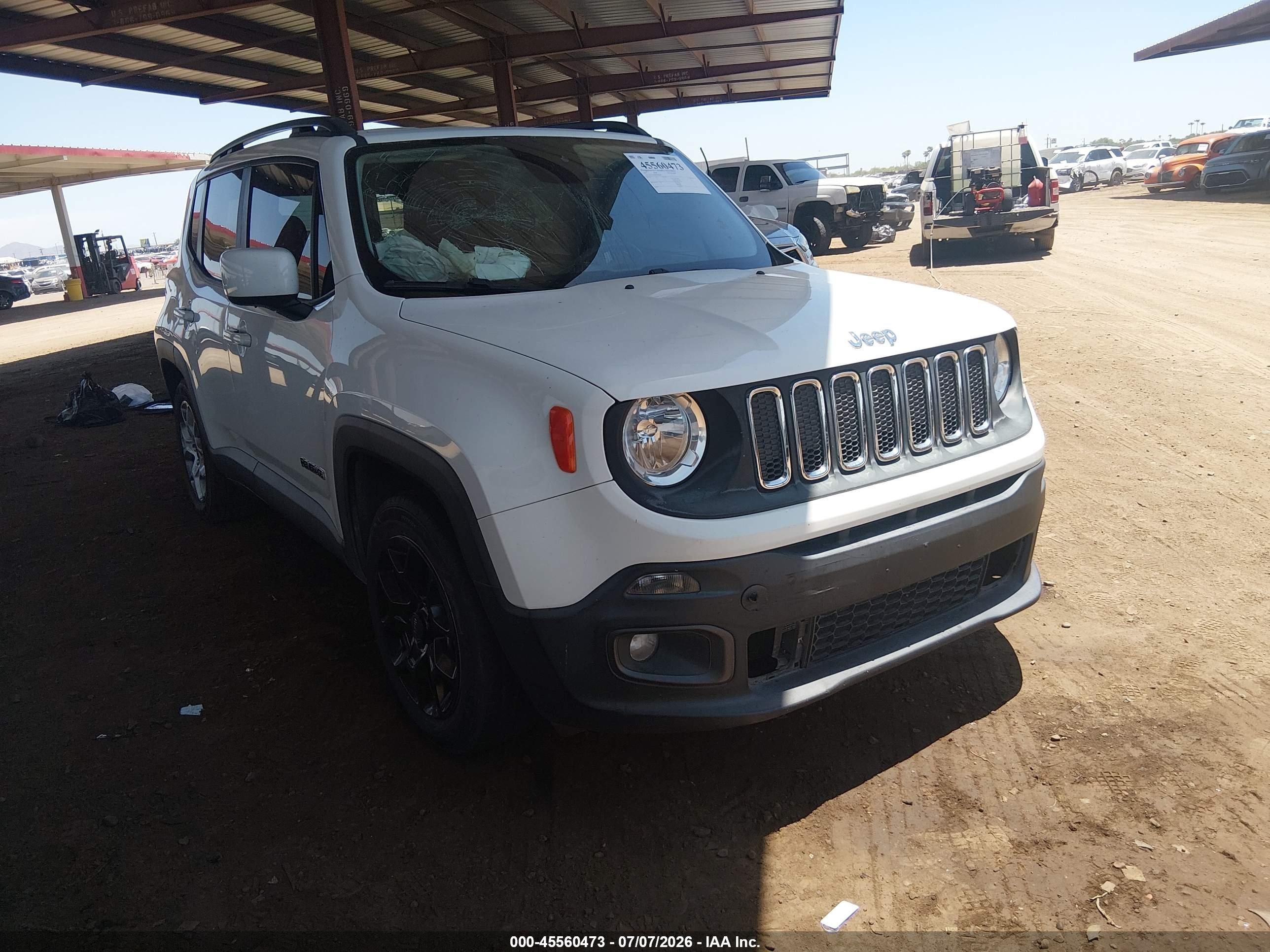 2017 Jeep Renegade Altitude, VIN ZACCJABB0HPF98160 — Перед