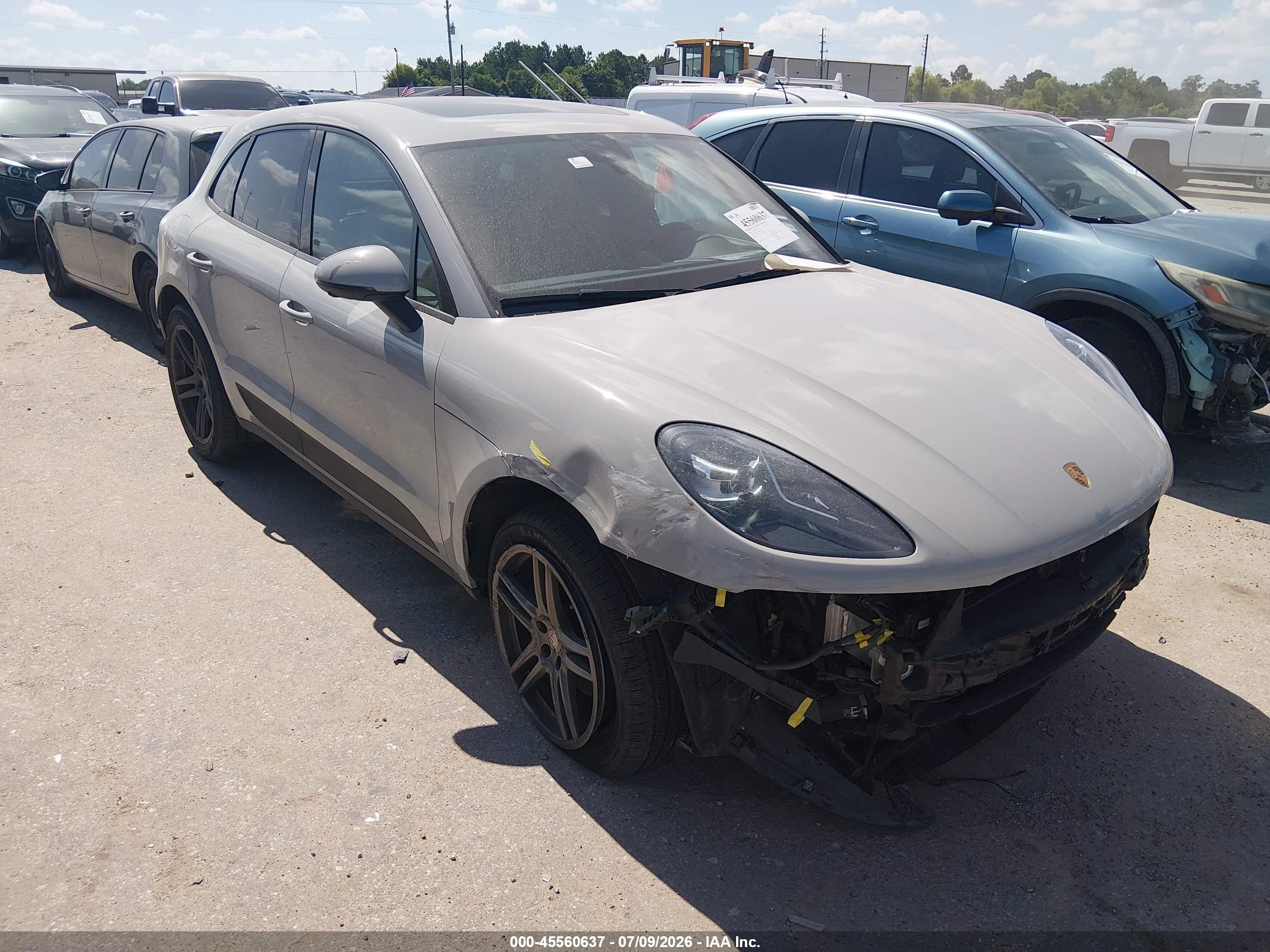 2021 Porsche Macan, VIN WP1AA2A59MLB08465 — Front end