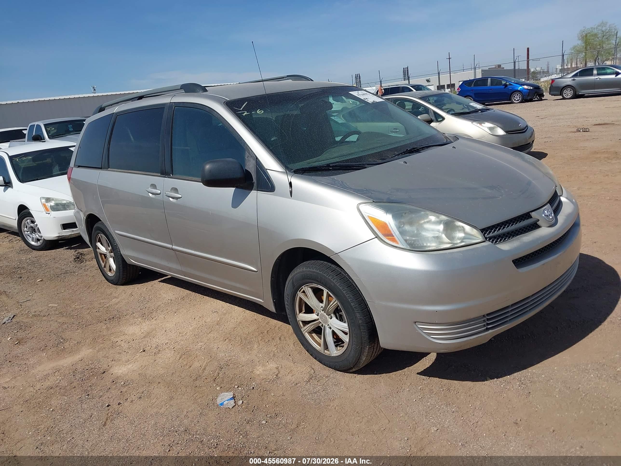 2005 Toyota Sienna LE, VIN 5TDZA23C75S291848 — Normal wear
