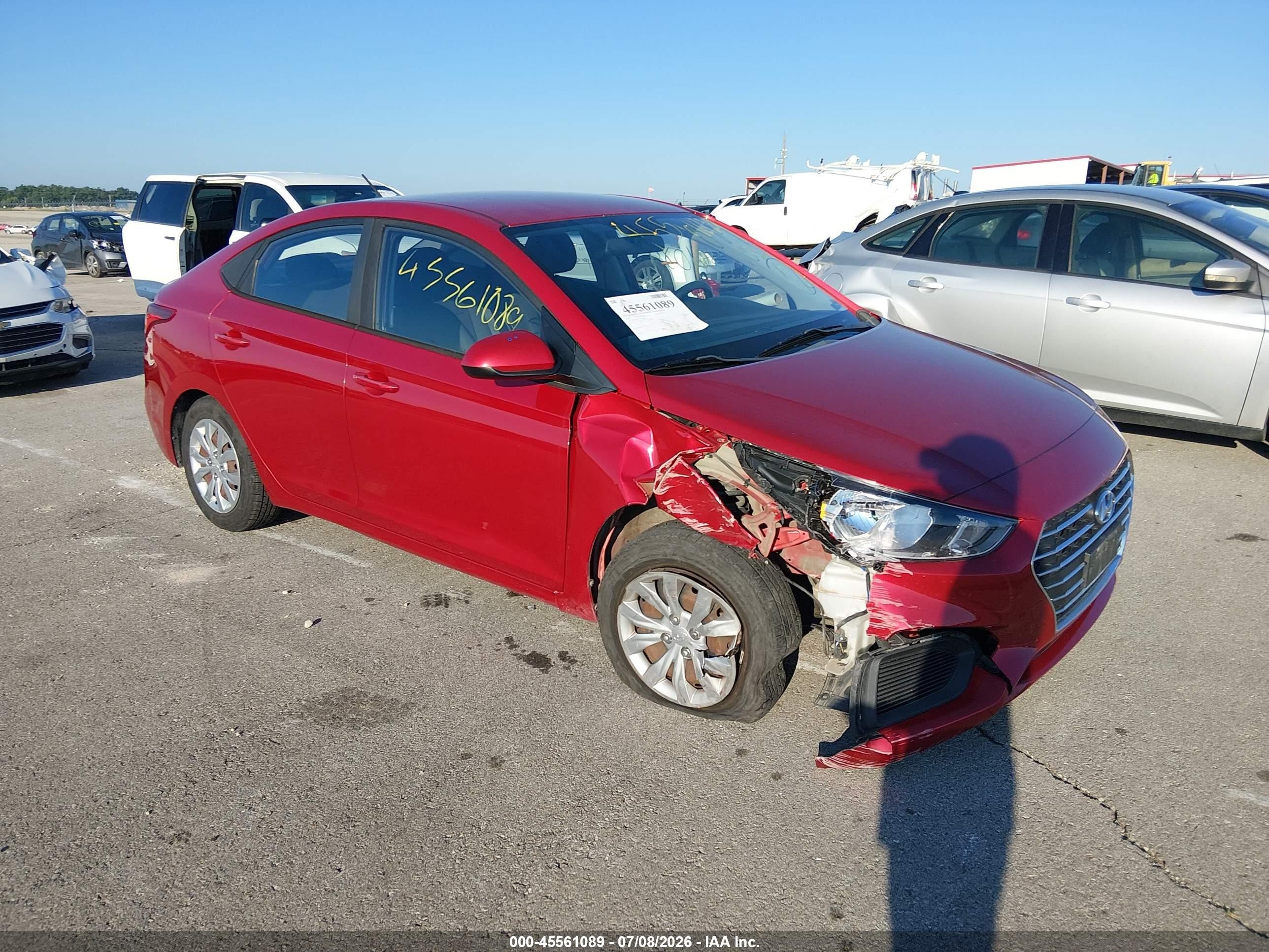 2019 Hyundai Accent SEL, VIN 3KPC24A36KE048037 — Side