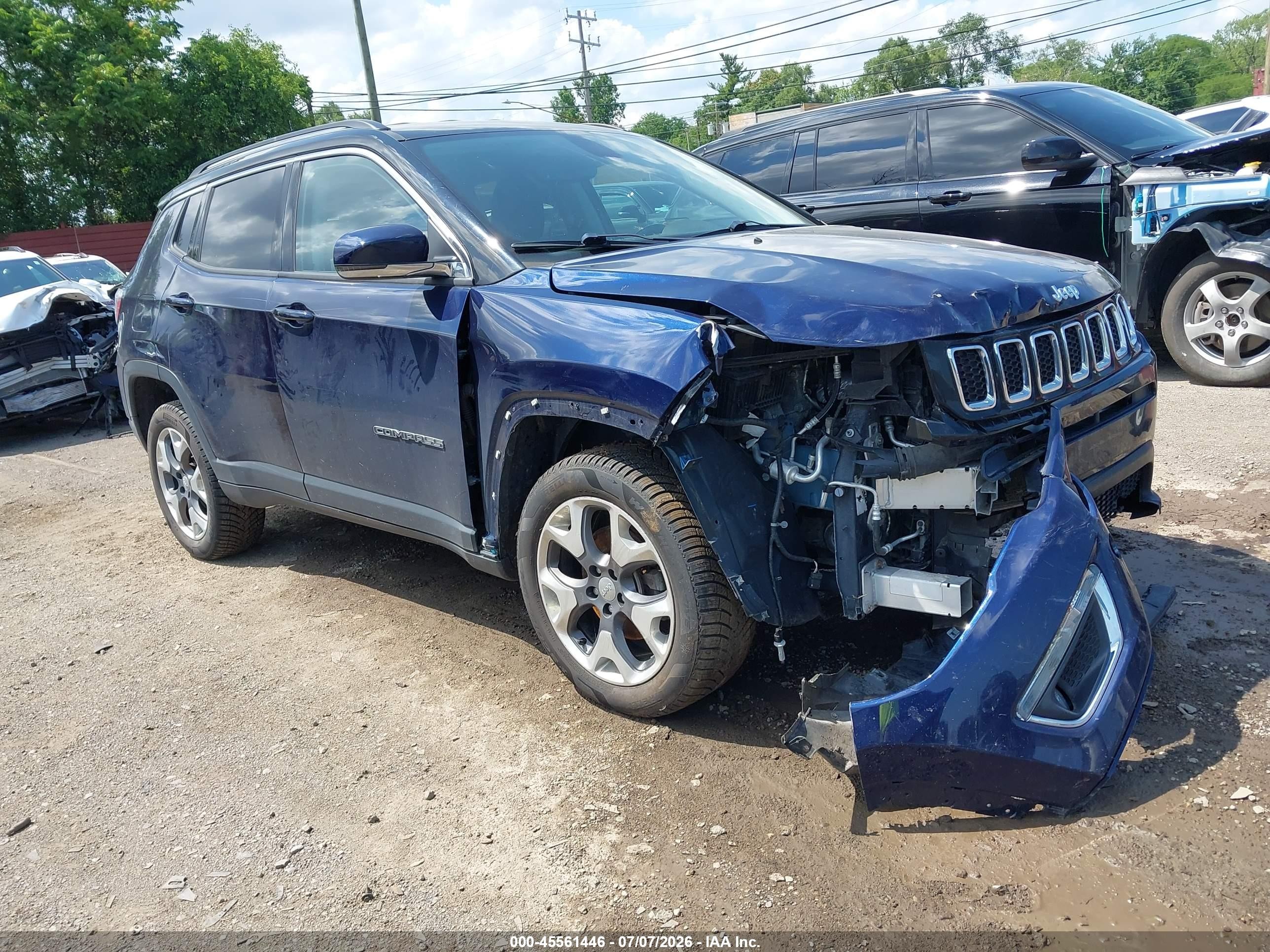 2020 Jeep Compass Limited, VIN 3C4NJDCB3LT204581 — Front end