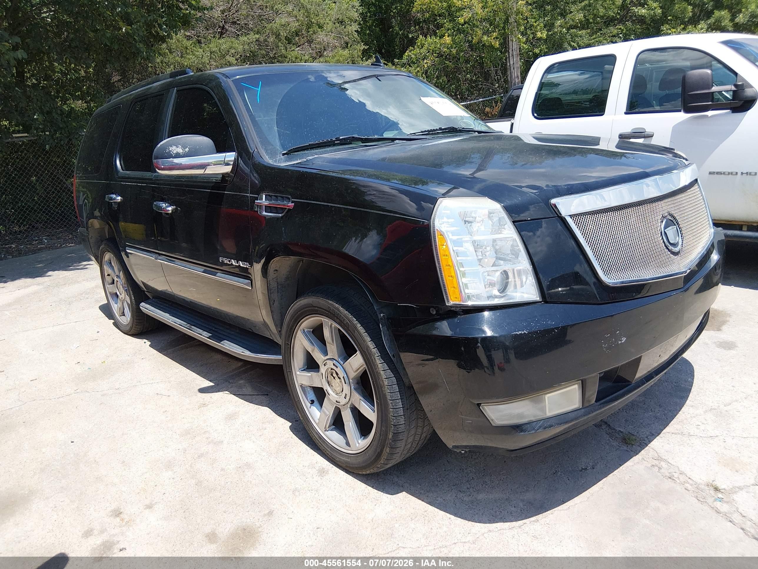 2012 Cadillac Escalade Luxury, VIN 1GYS3BEFXCR111948 — Normal wear