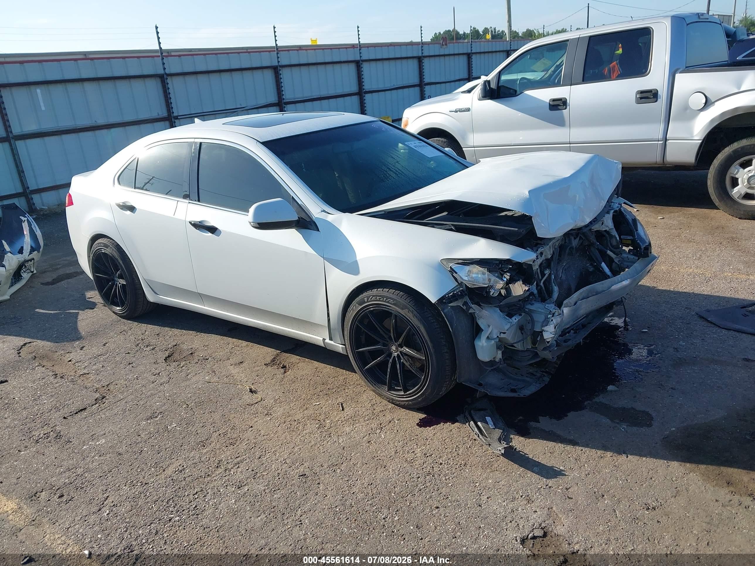2012 Acura TSX, VIN JH4CU4F42CC000182 — Front end
