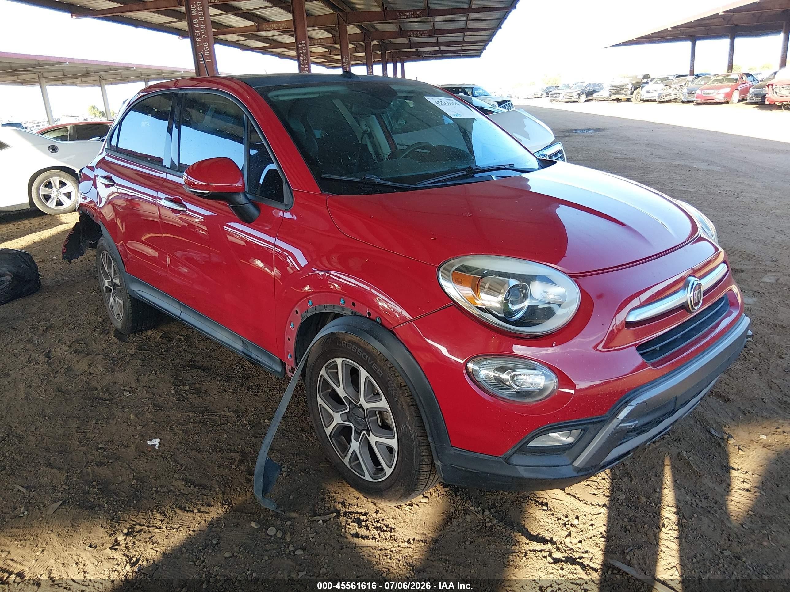 2016 FIAT 500X Trekking, VIN ZFBCFXCT2GP354973 — Rear end
