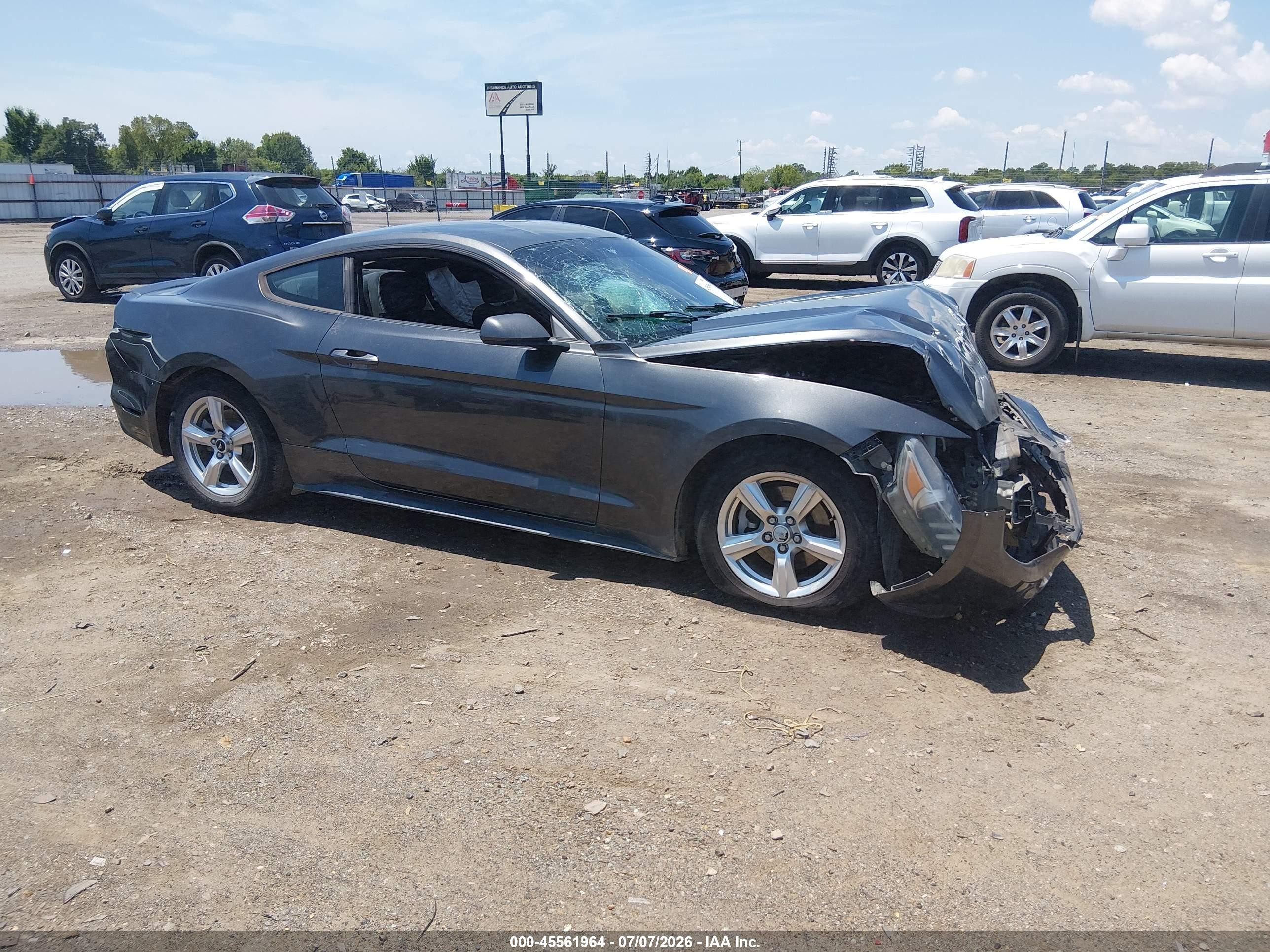 2015 Ford Mustang EcoBoost Premium, VIN 1FA6P8TH3F5335616 — Front end